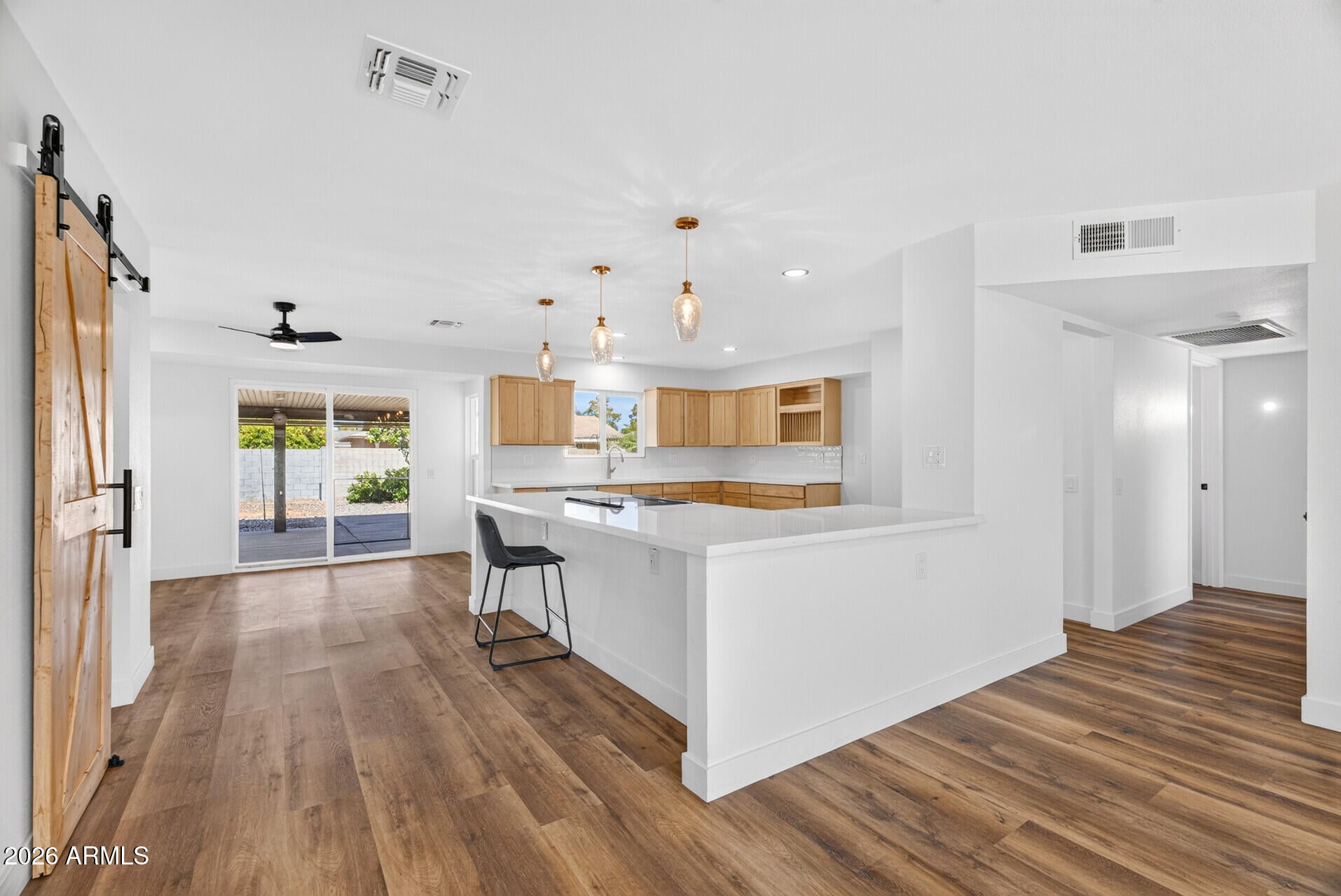 9606 W CALICO Drive