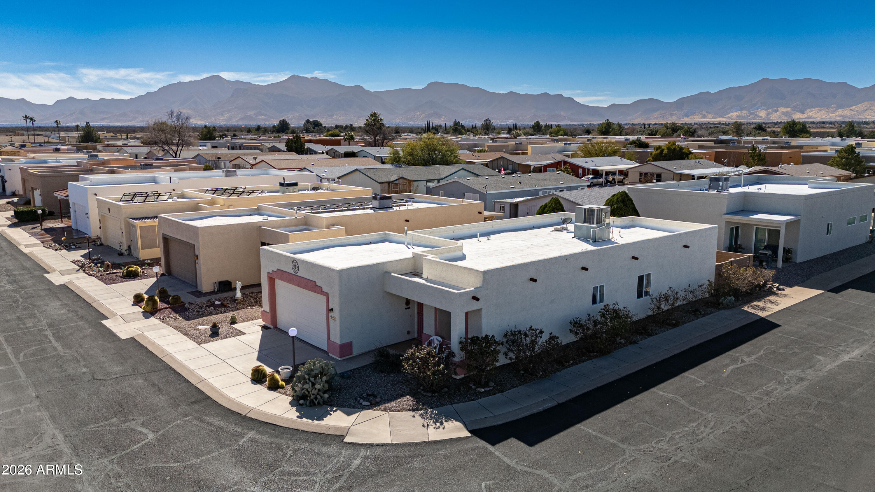 232 S Clubhouse Lane