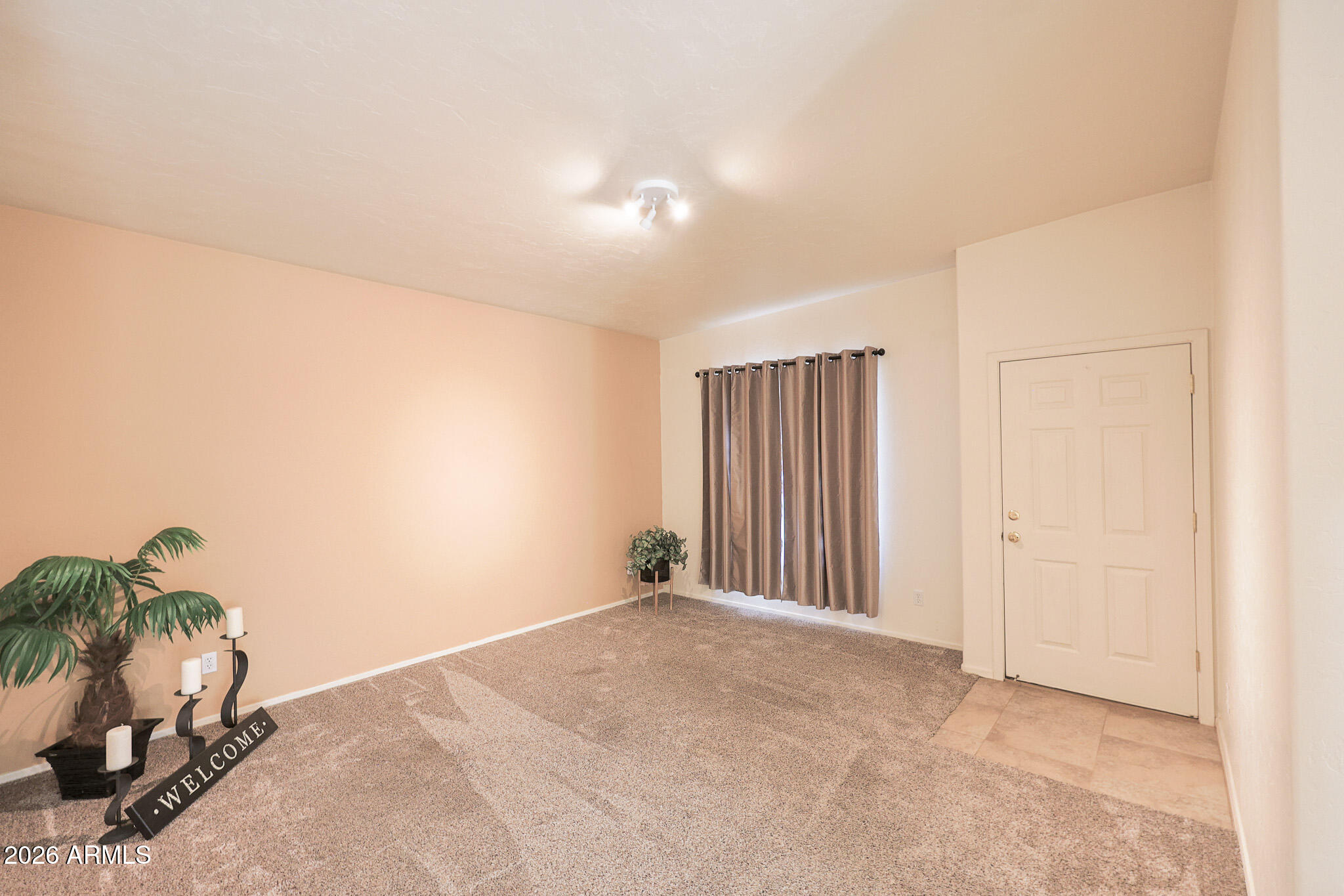 232 S Clubhouse Lane