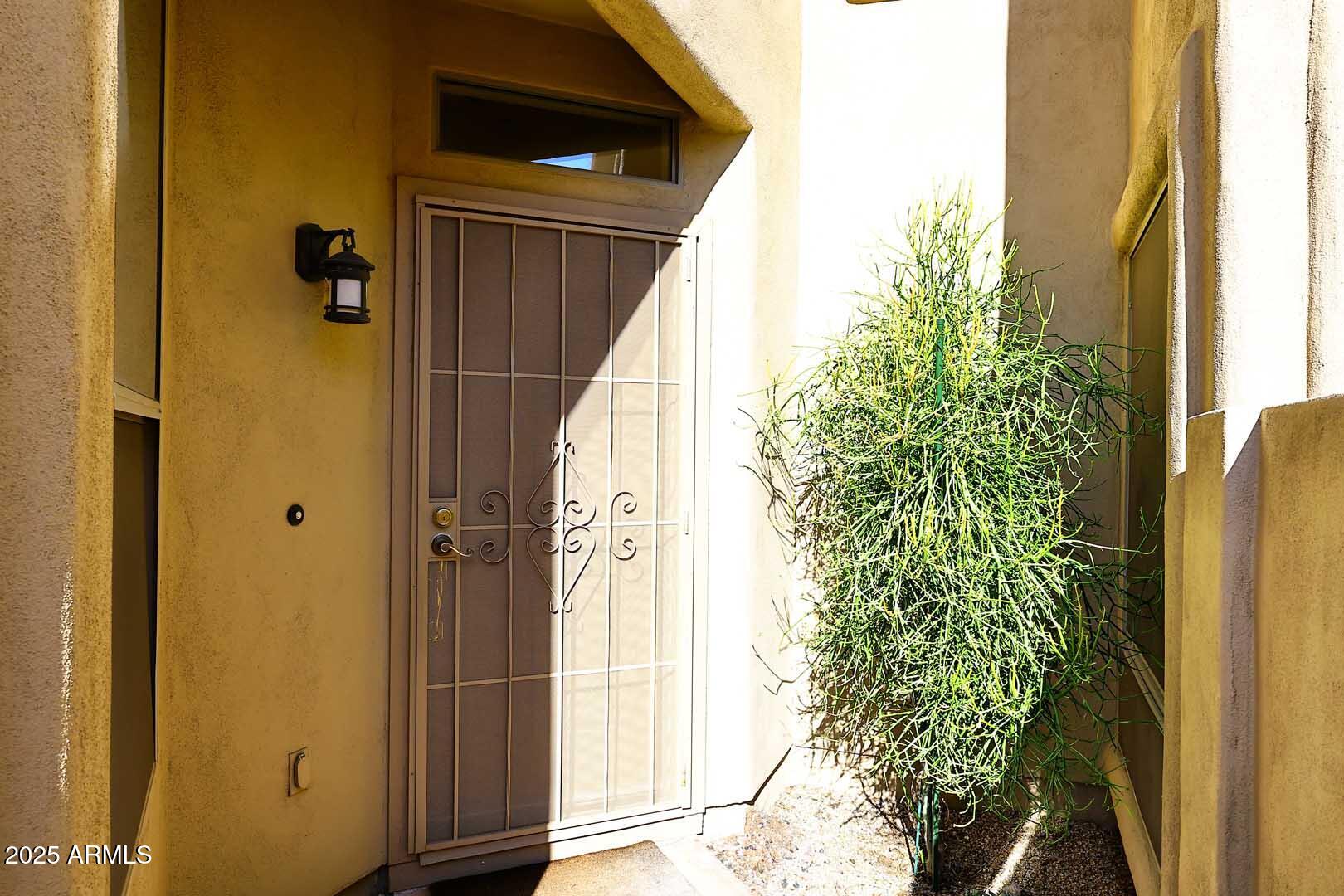 11022 N INDIGO Drive N 128