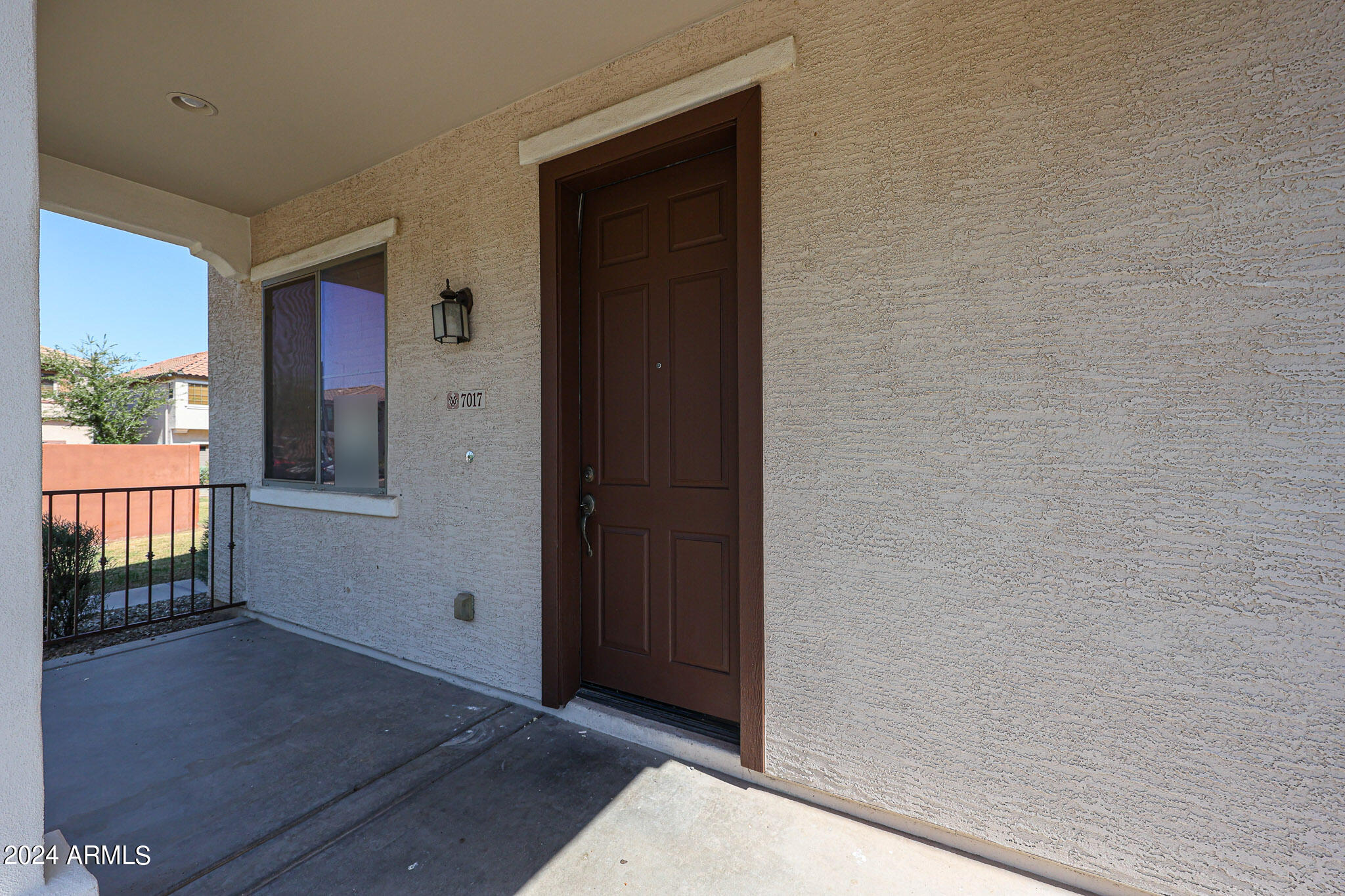 7017 S 7TH Lane