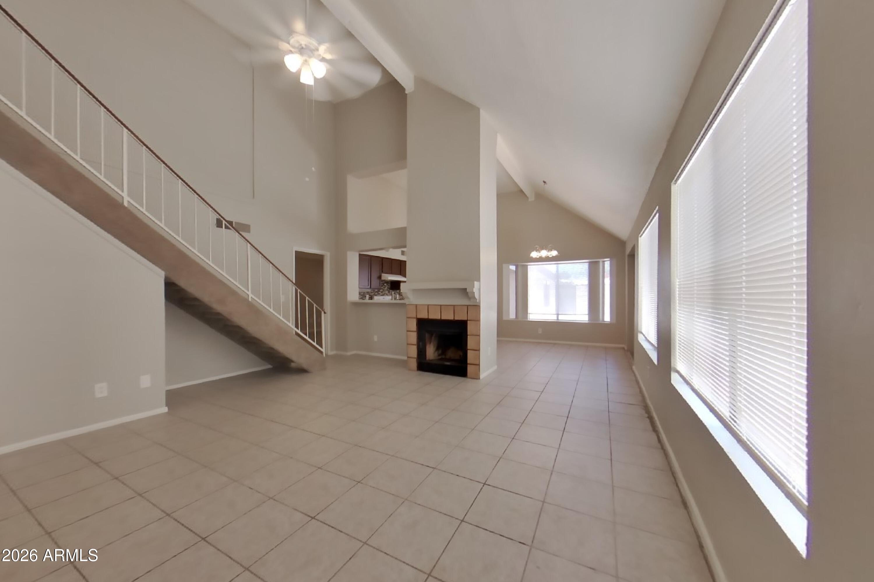 2206 W MONONA Drive