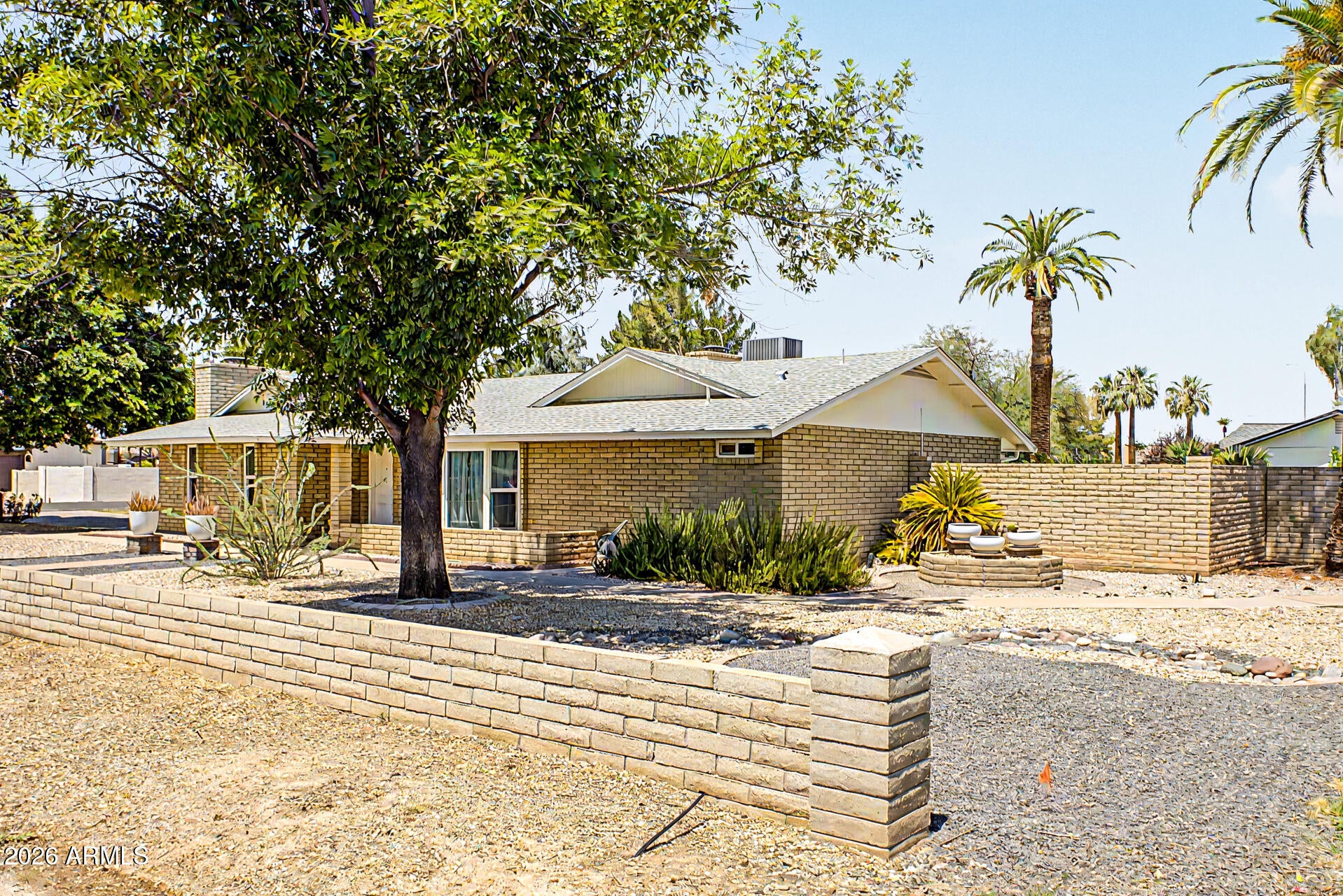 2320 W HARRISON Street