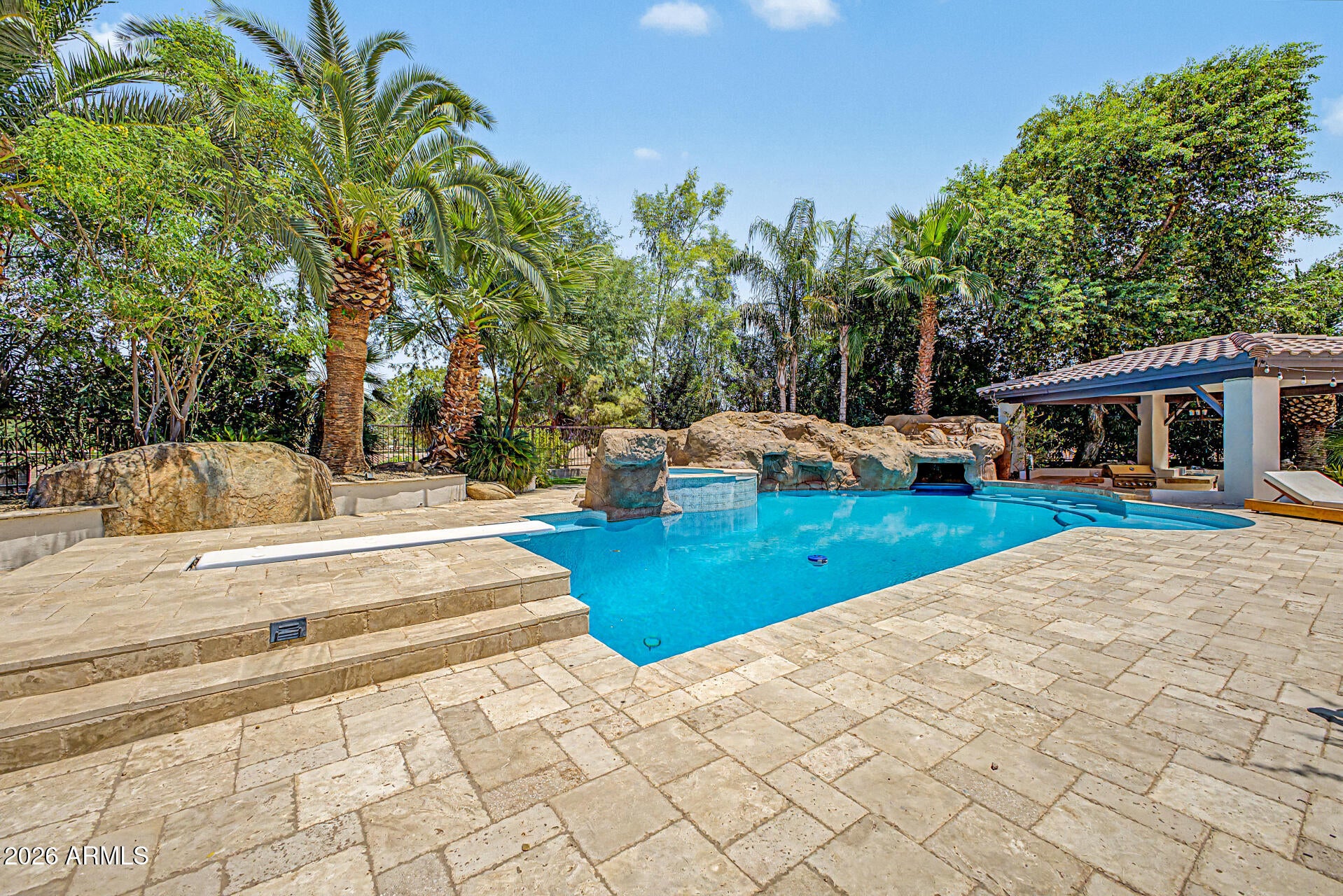20184 E STONECREST Drive