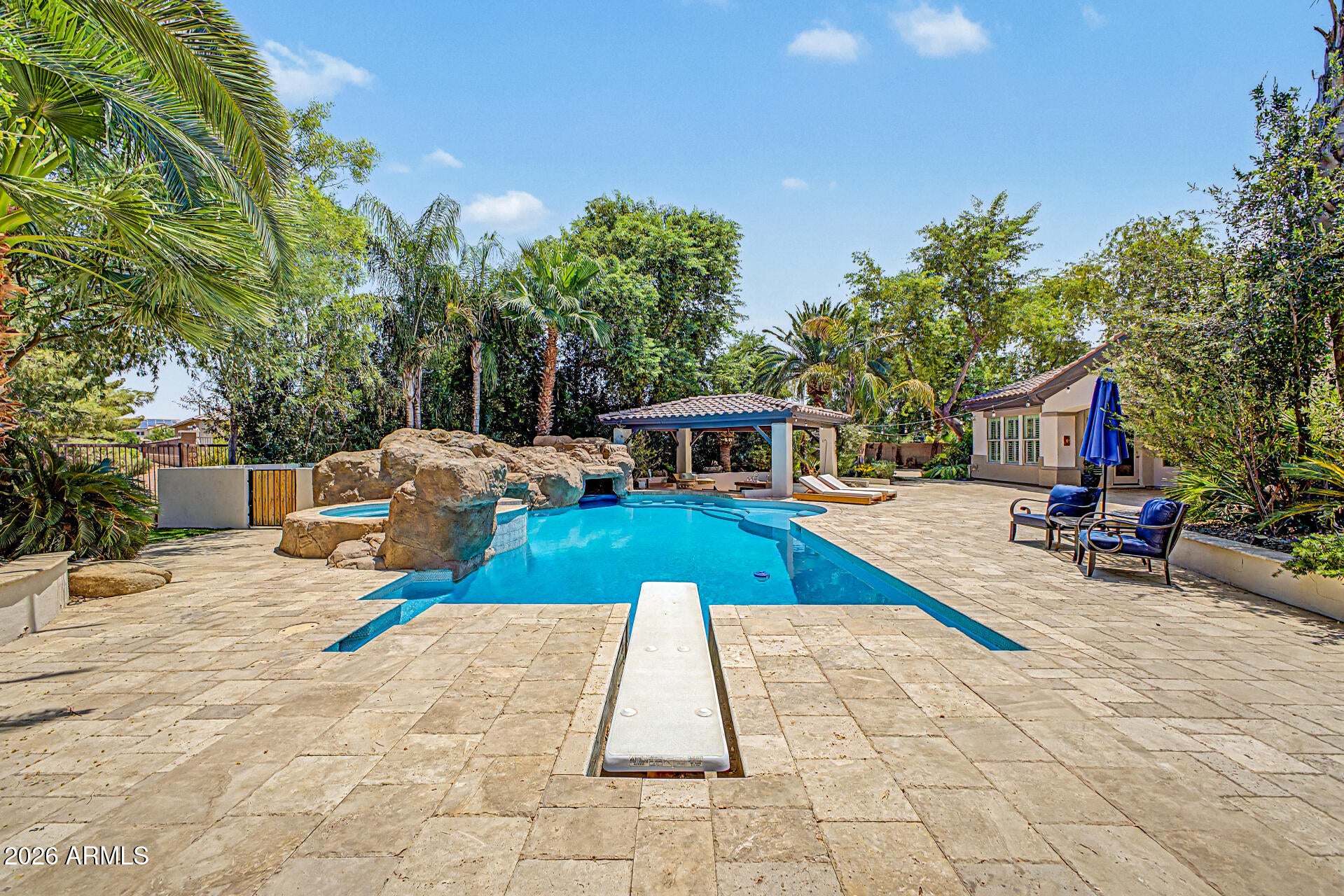 20184 E STONECREST Drive