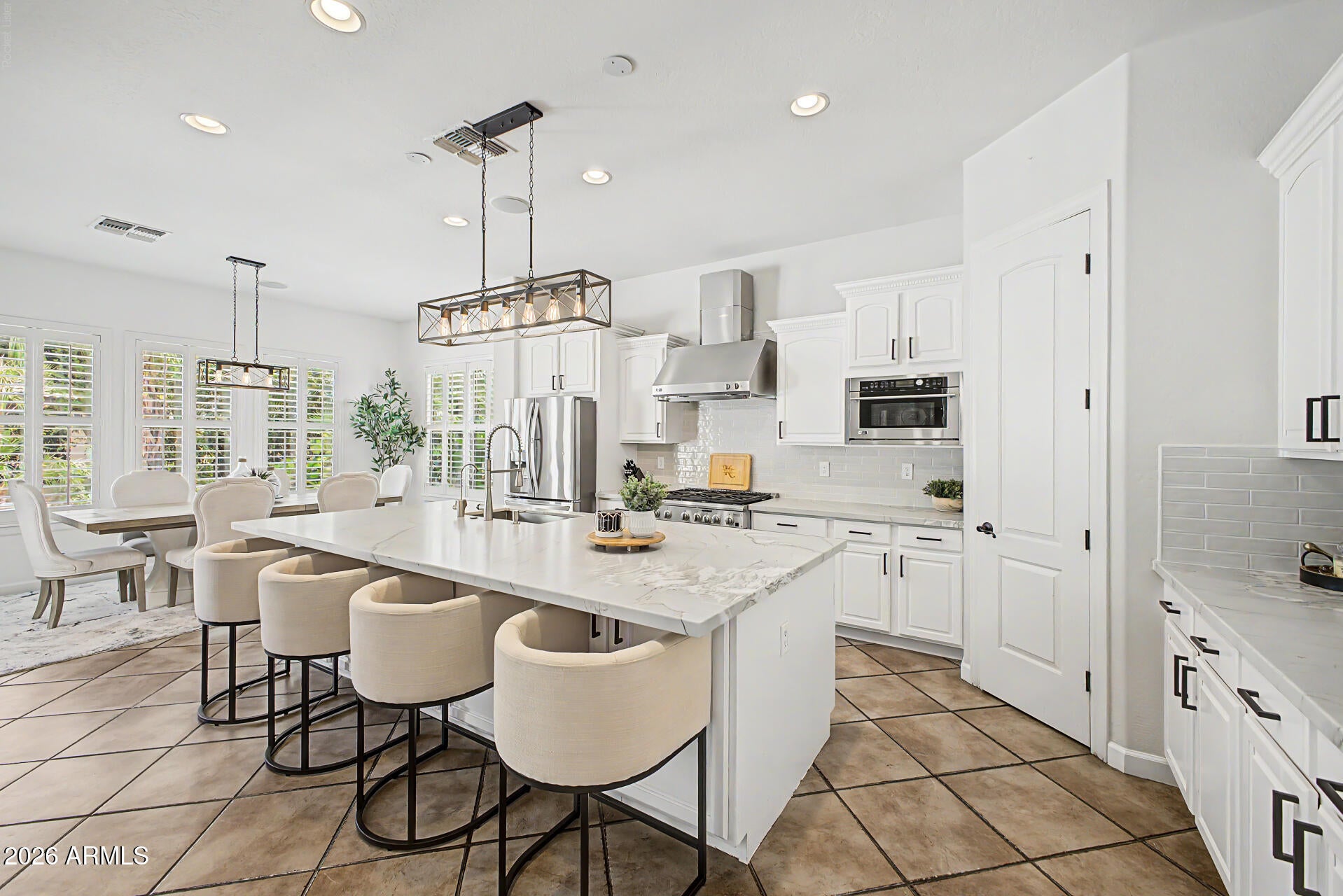 20184 E STONECREST Drive