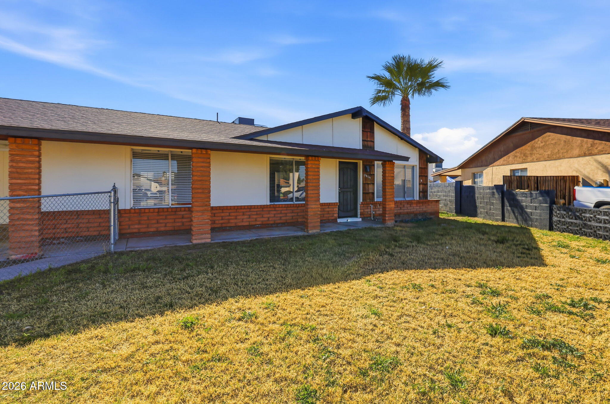 7909 W PINCHOT Avenue