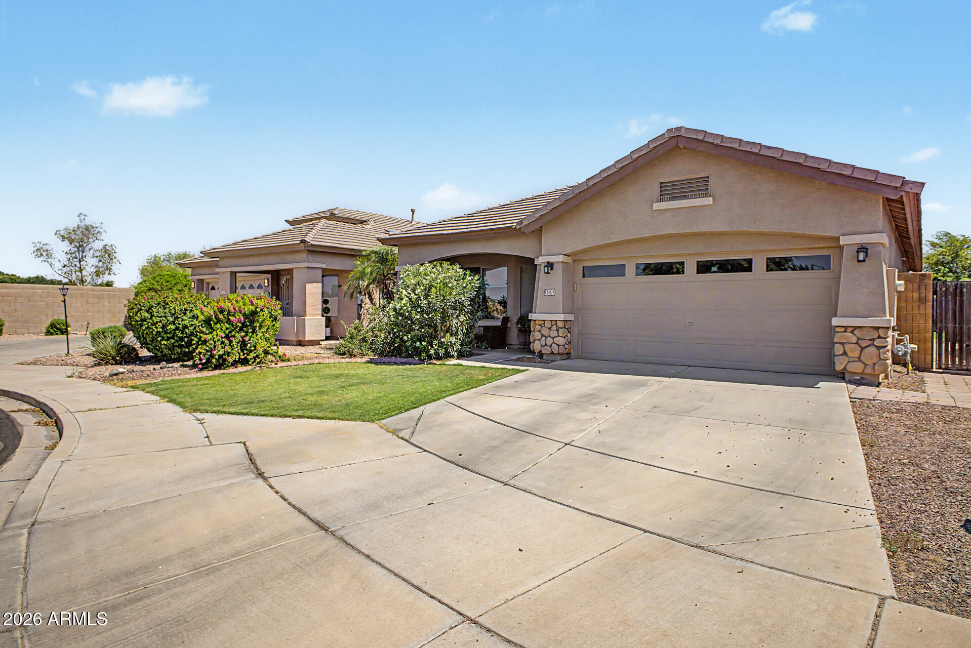 12805 W APODACA Drive