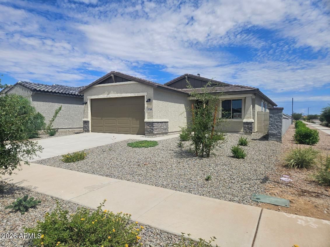 17140 W CORRINE Drive