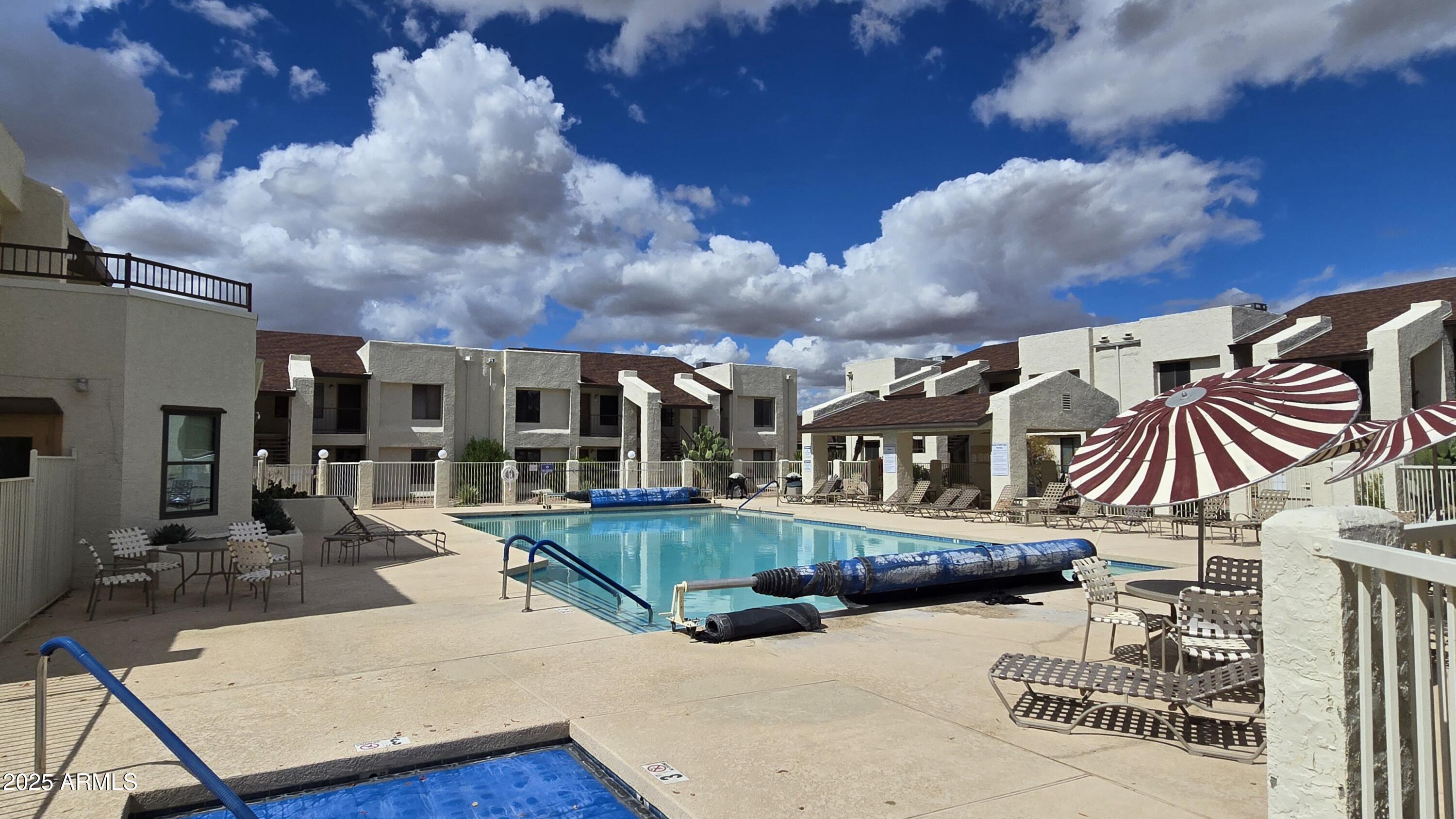 5518 E LINDSTROM Lane 1034