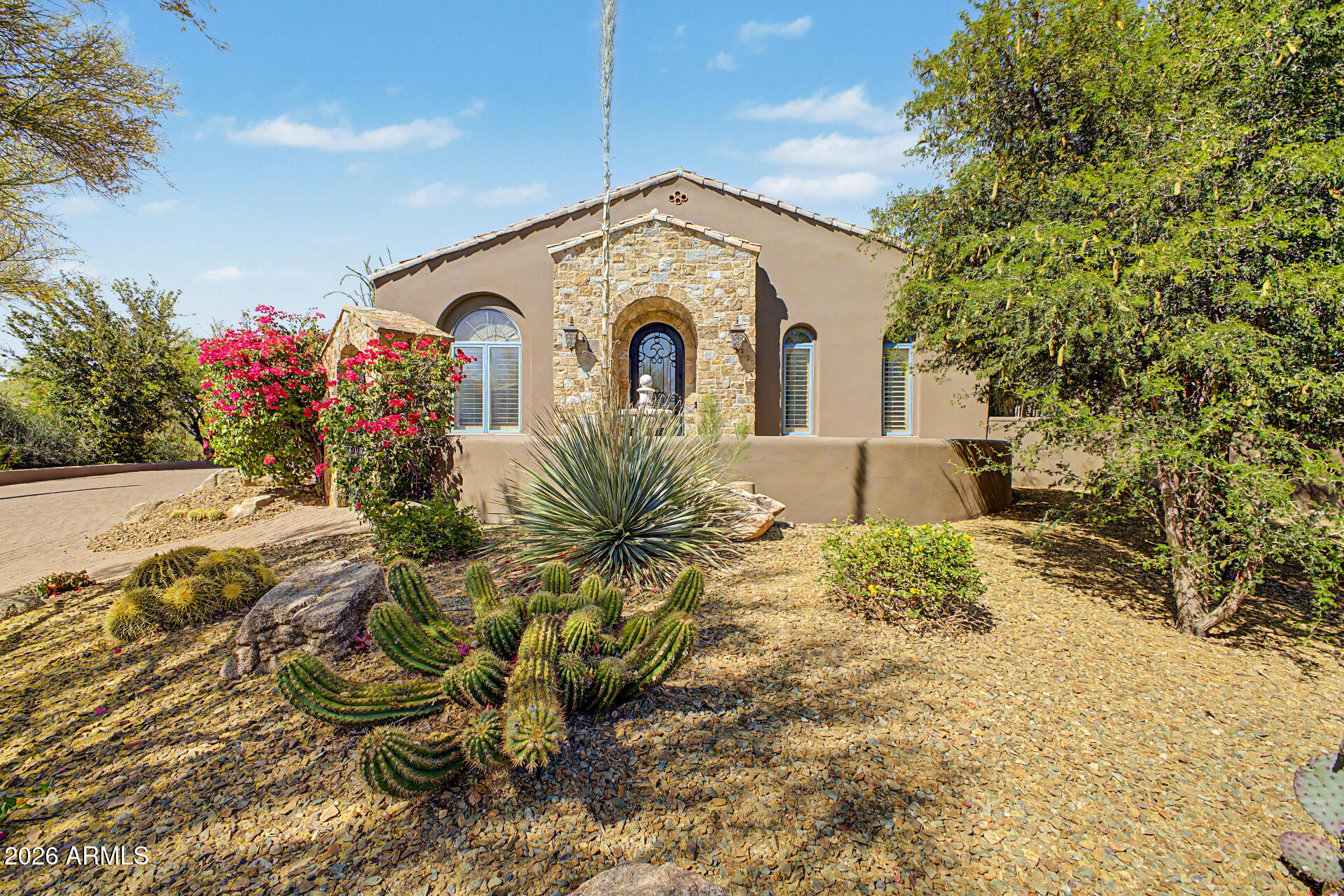 10801 E HAPPY VALLEY Road 76