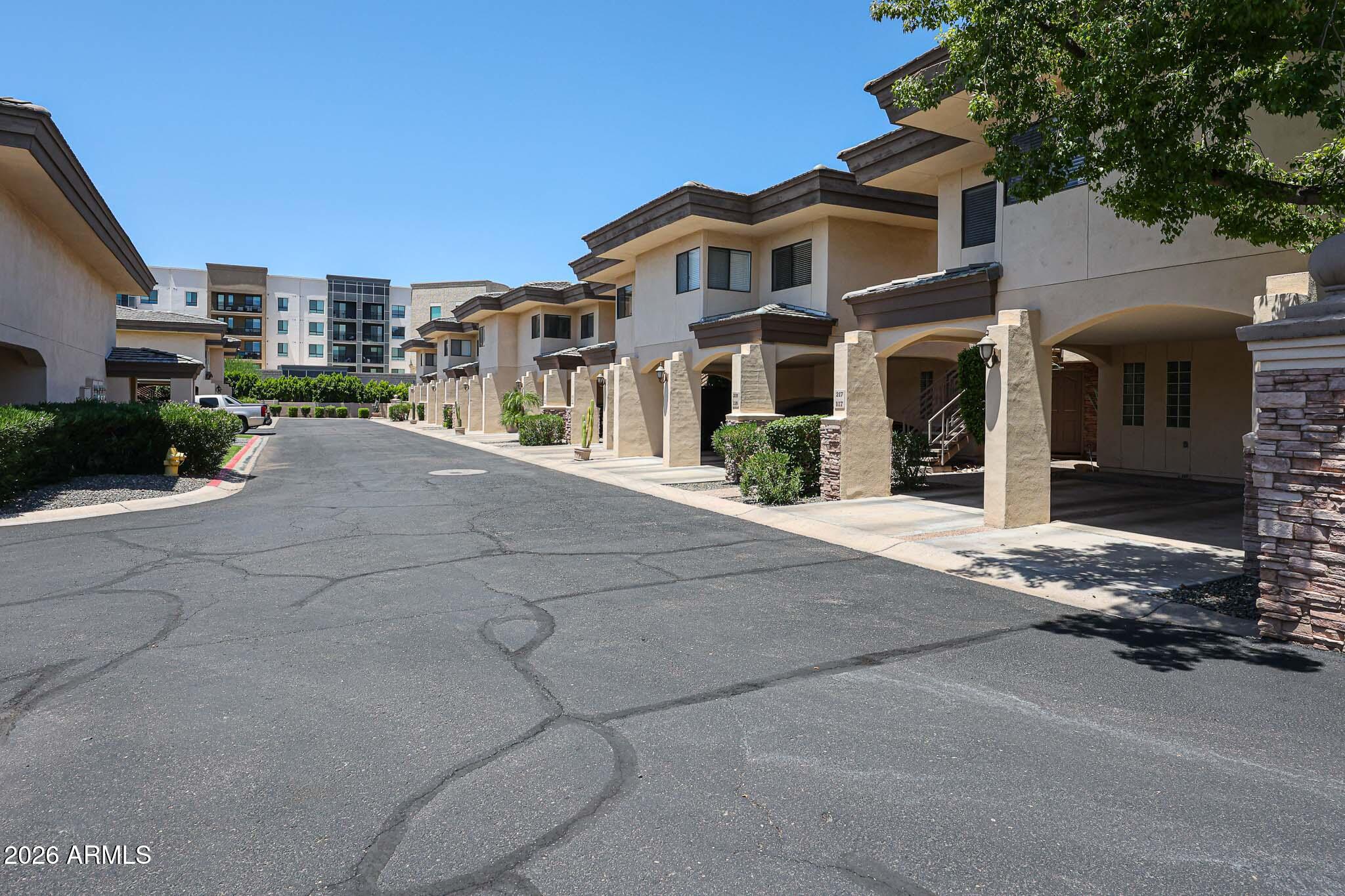 3235 E CAMELBACK Road 220