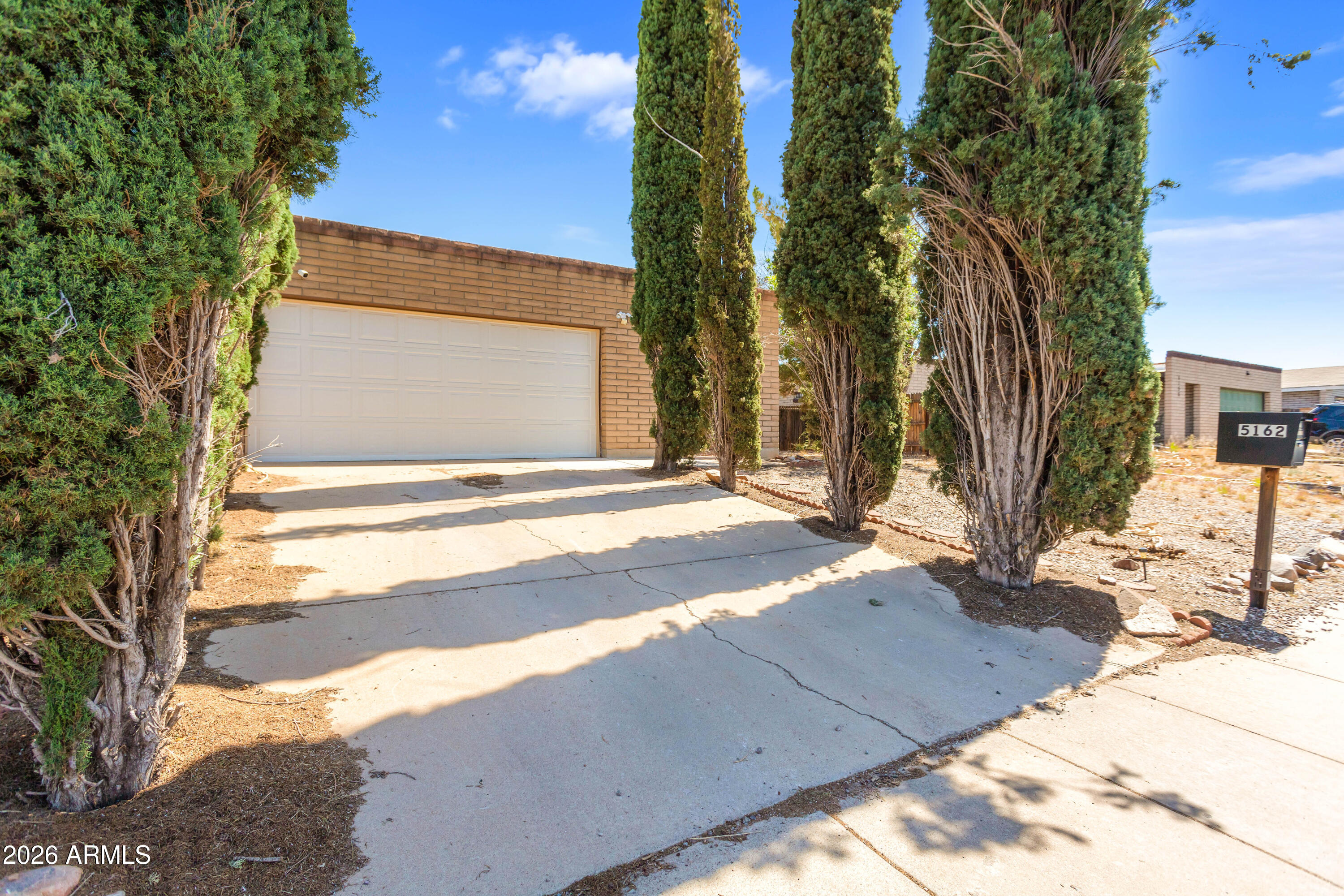 5162 PASEO LAS PALMAS --