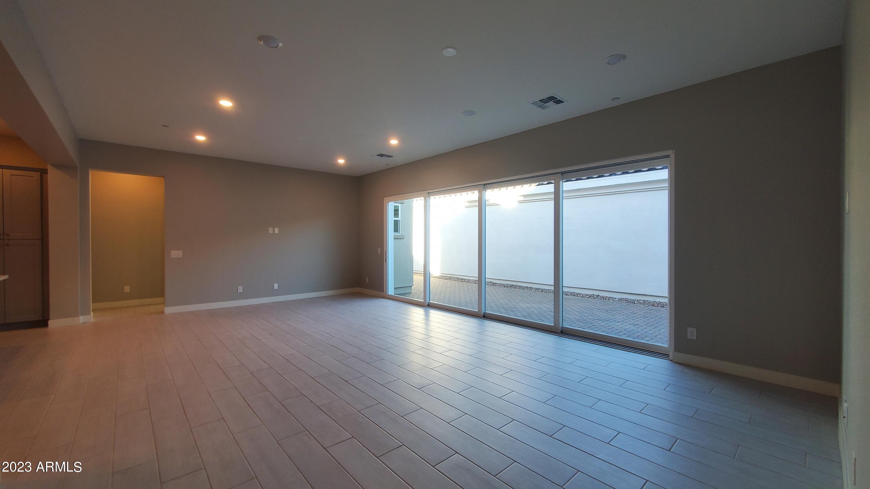 241 E Azalea Drive
