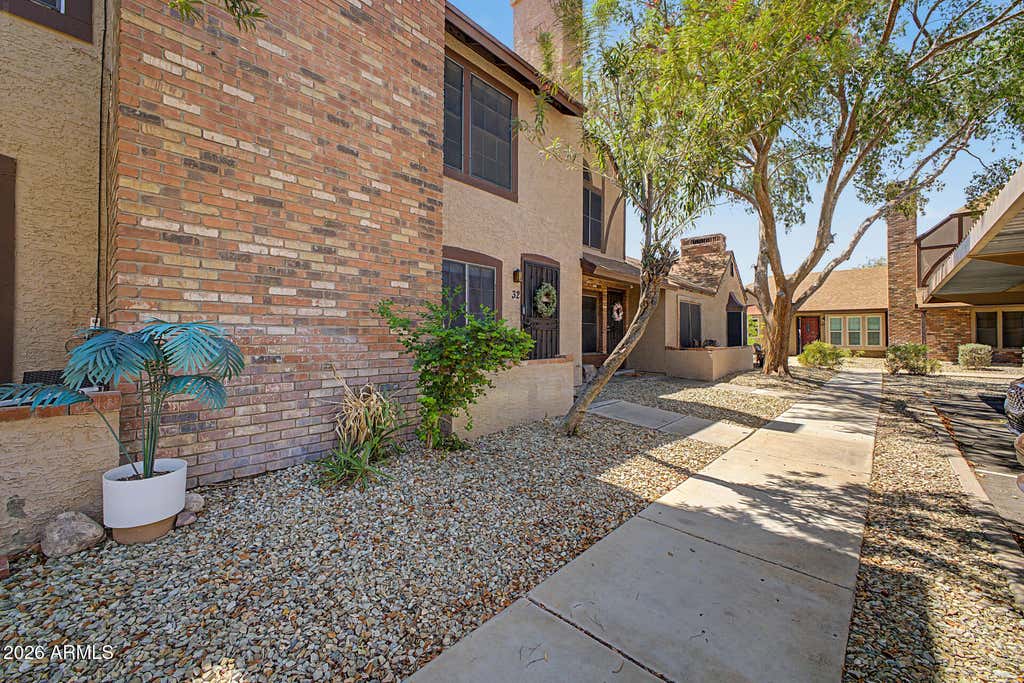 Photo of 8111 W Wacker Road #32, Peoria, AZ 85381 (MLS # 7070642)