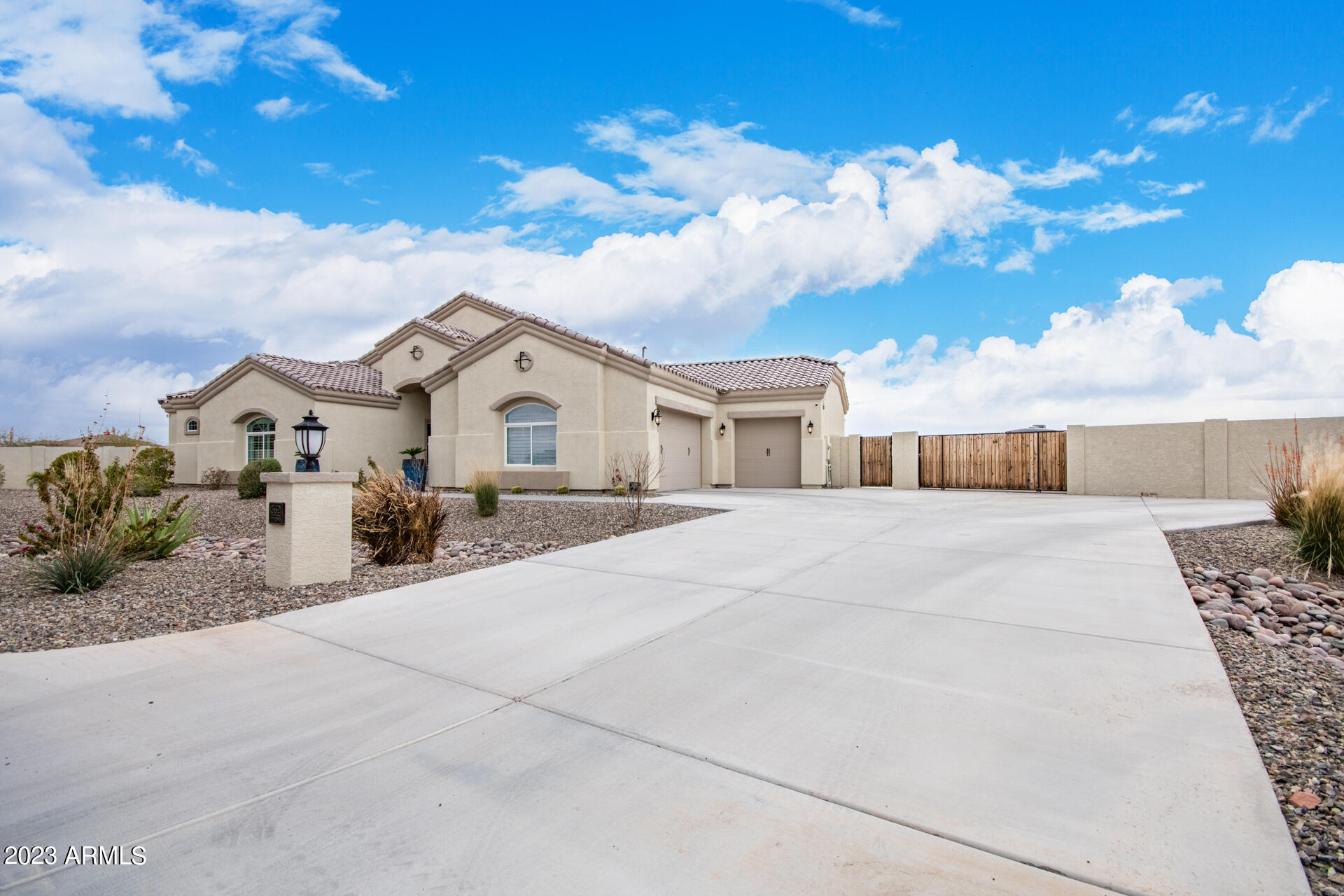 LUKE RANCH ESTATES - Residential