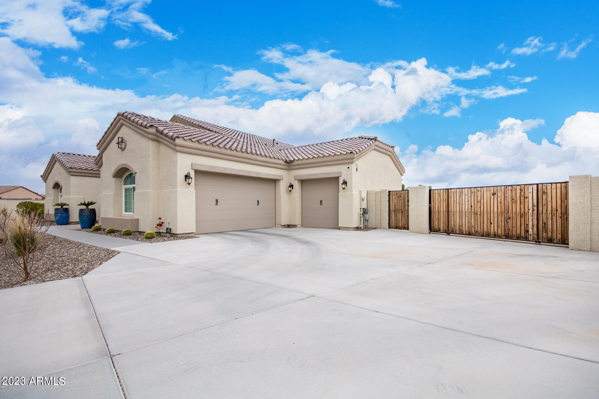 LUKE RANCH ESTATES - Residential