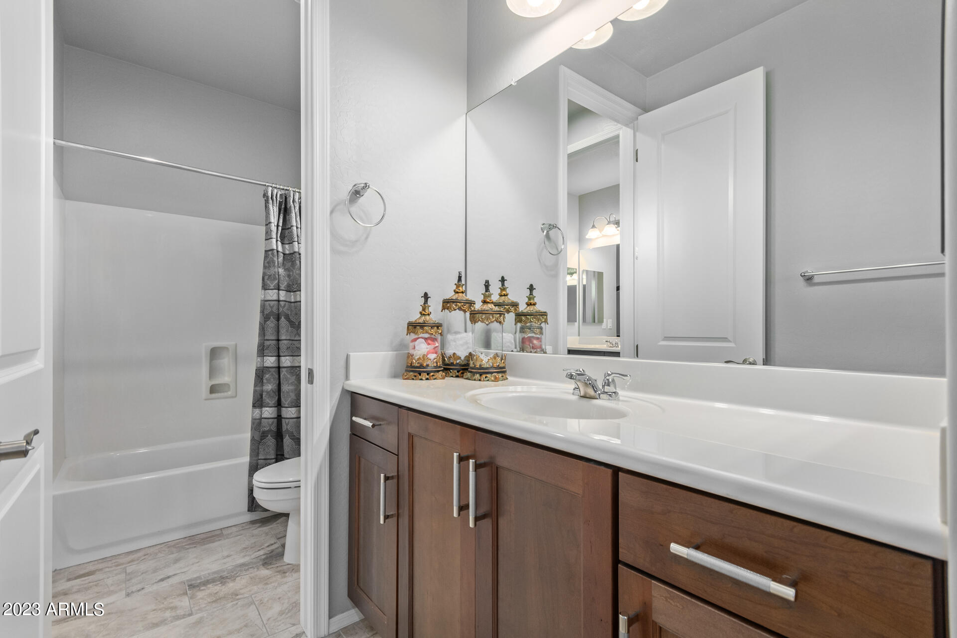 LUKE RANCH ESTATES - Residential