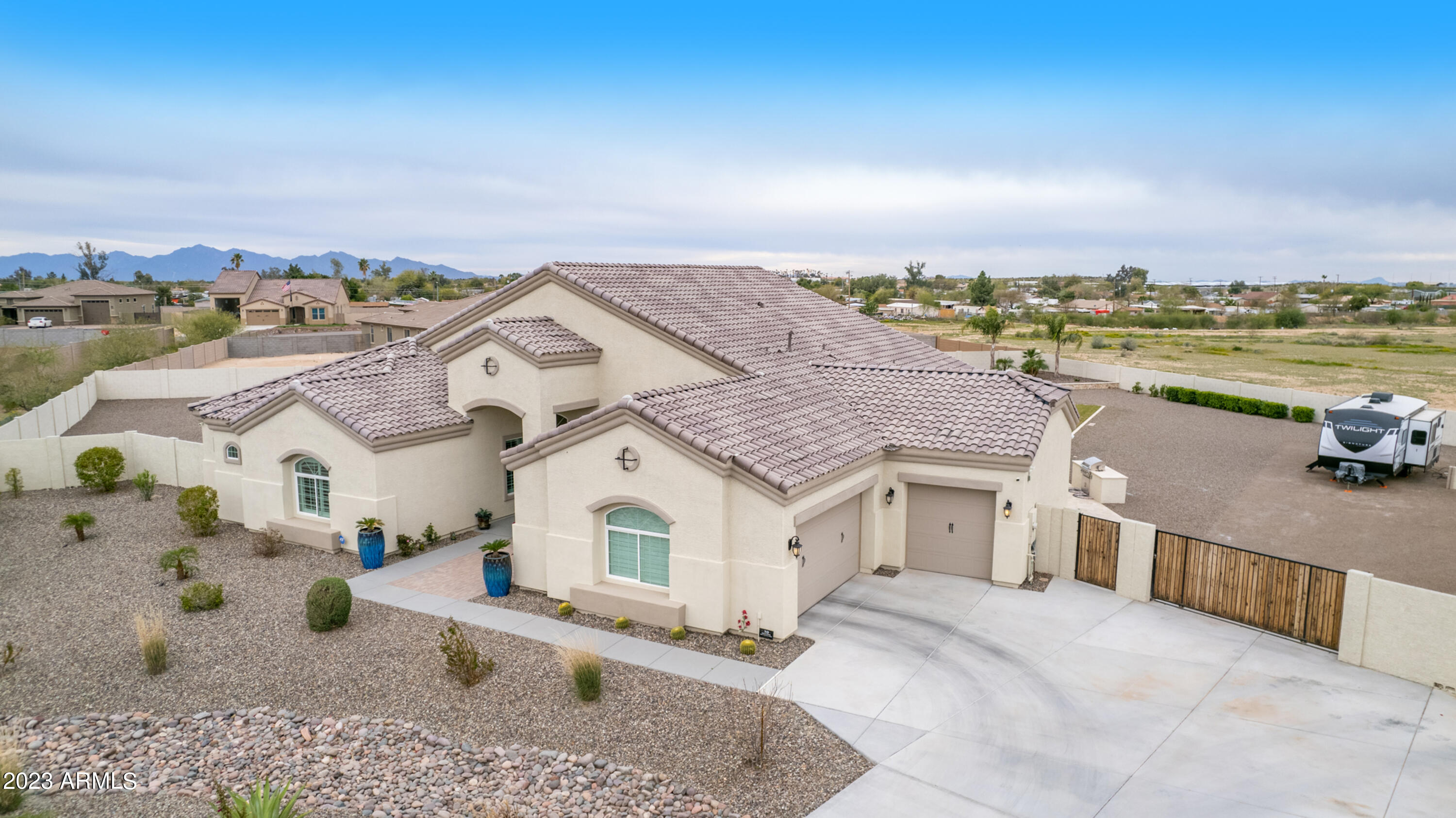 LUKE RANCH ESTATES - Residential