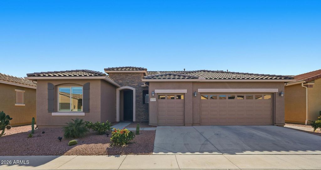 Photo of 41709 W Harvest Moon Drive, Maricopa, AZ 85138 (MLS # 6971245)