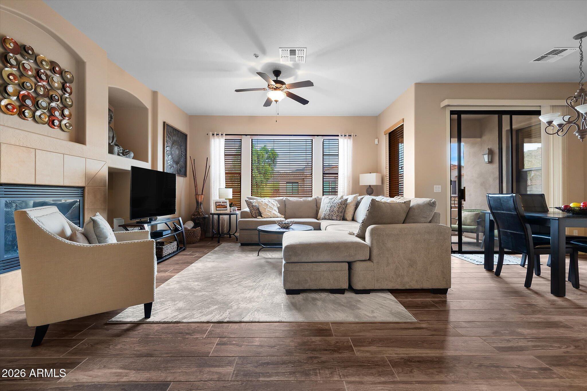 7445 E EAGLE CREST Drive 1116