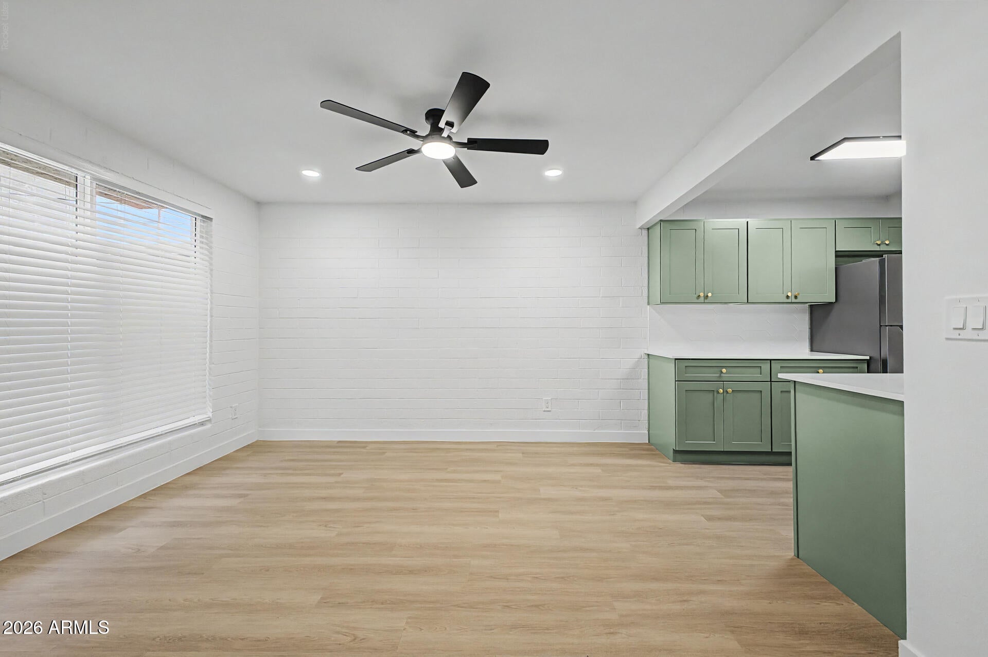 1804 E CONCORDA Drive 18