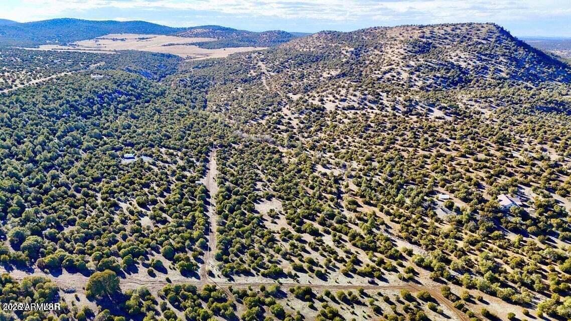 Dutch Mountain - Land