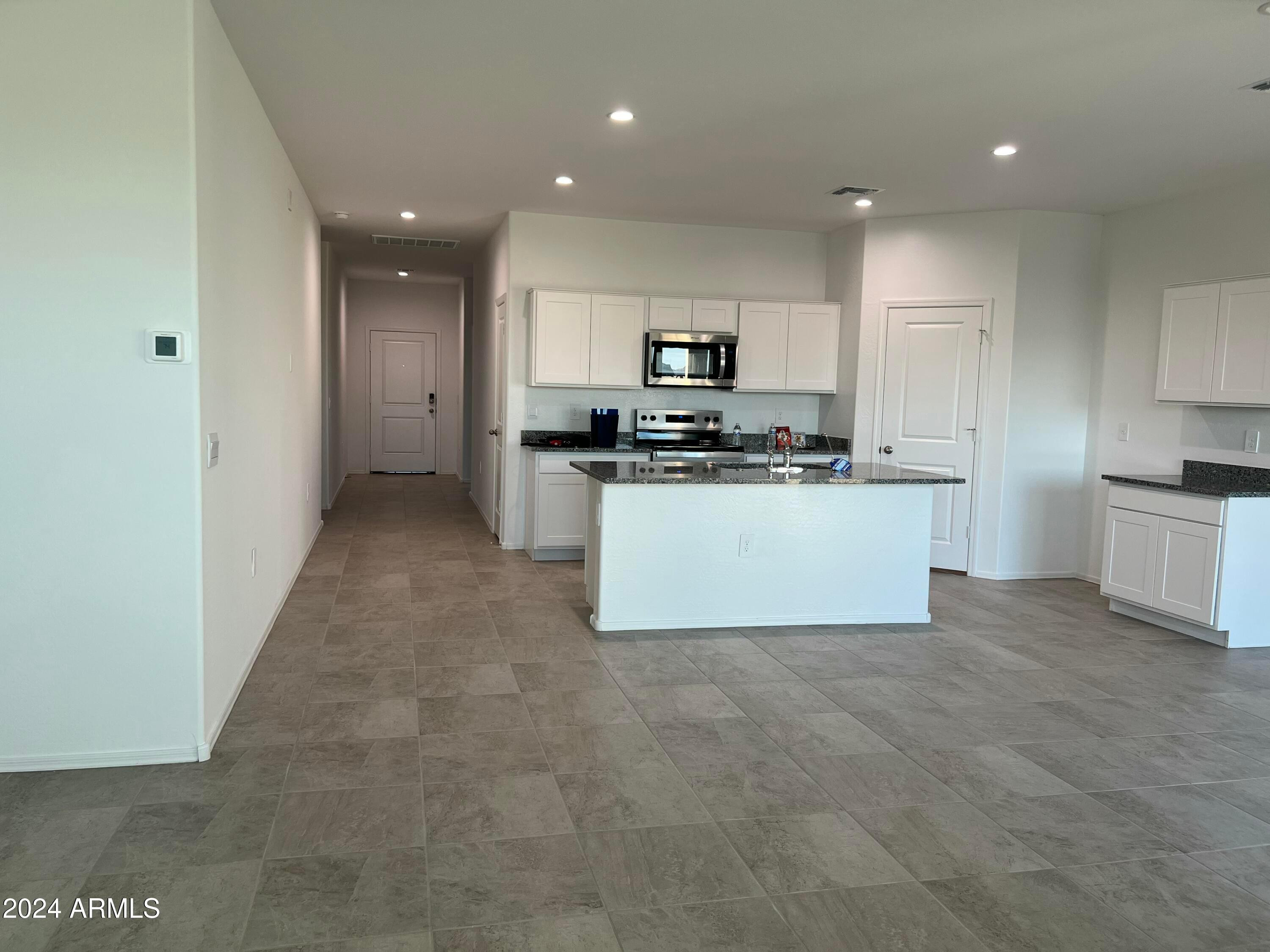 1575 E Lardner Drive