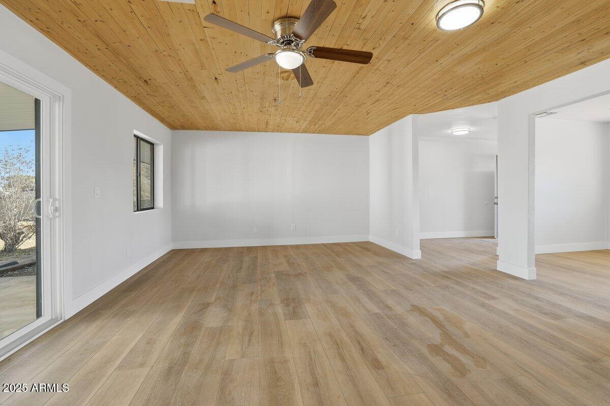 20286 E PRICKLY PEAR Drive