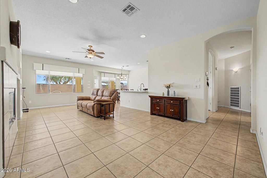 Photo of 3161 E Gleneagle Drive, Chandler, AZ 85249 (MLS # 7089484)