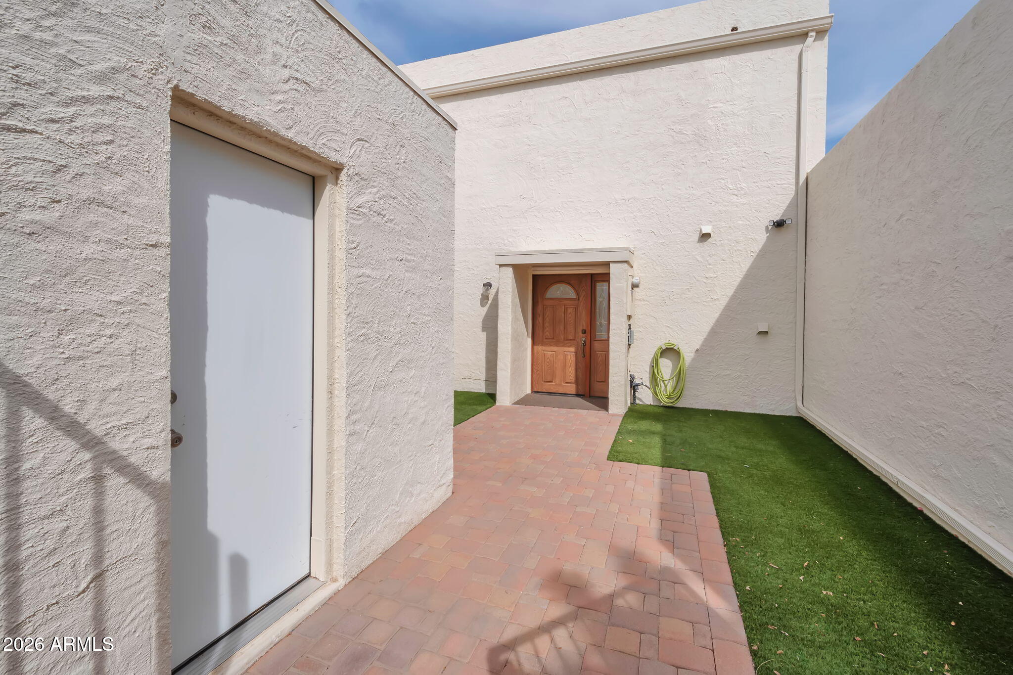 543 N EMERSON Street