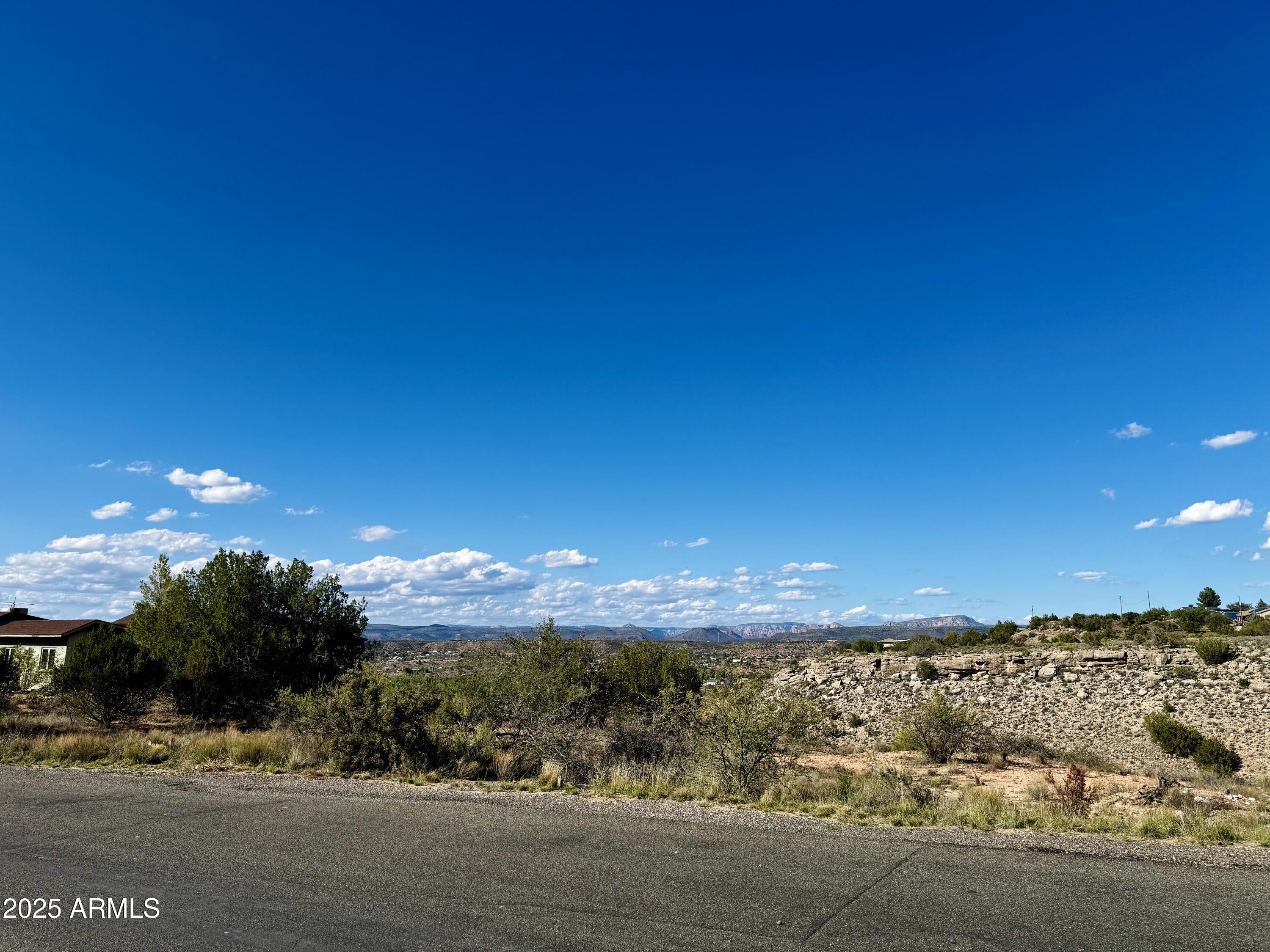 WICKIUP MESA UNIT 2 - Land