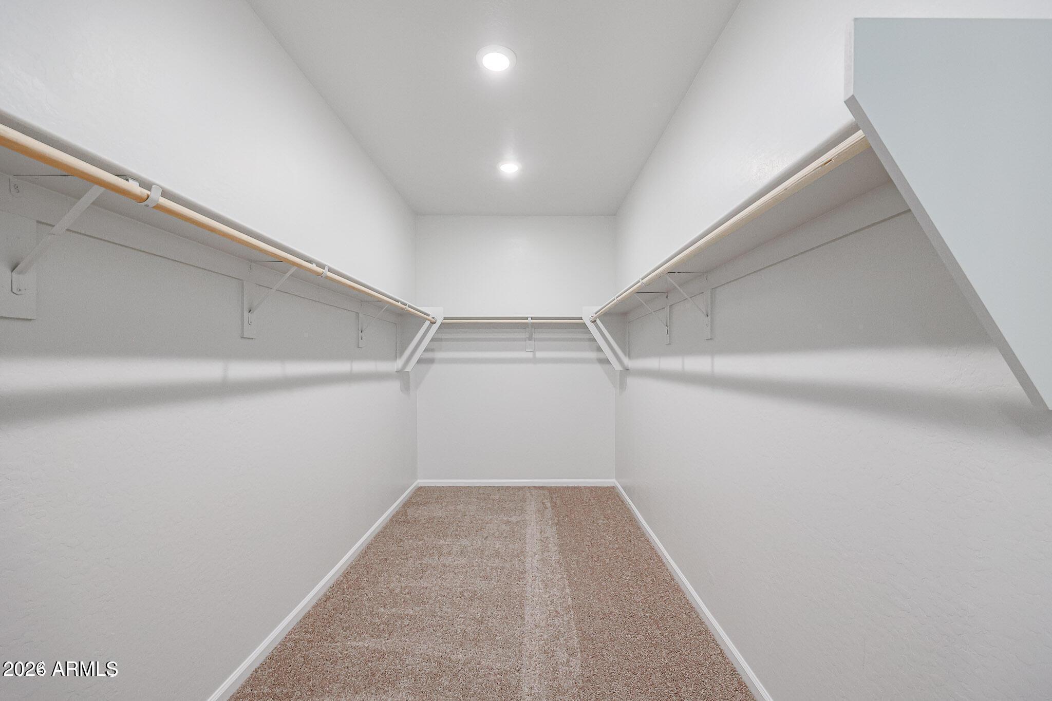 24549 W HILTON Avenue