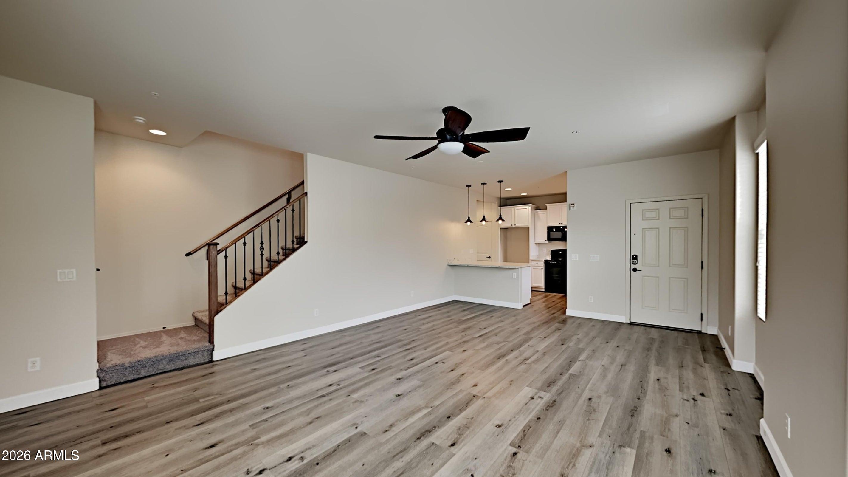 4703 E WATERMAN Street 102