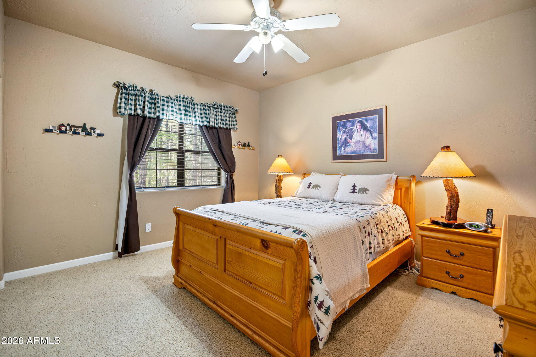 WOODLAND HILLS - Residential