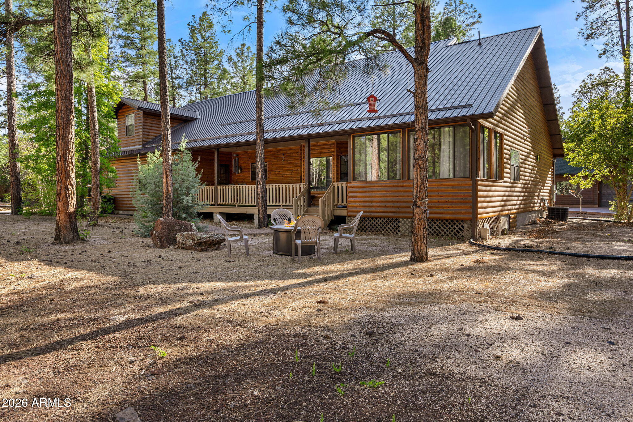 WOODLAND HILLS - Residential