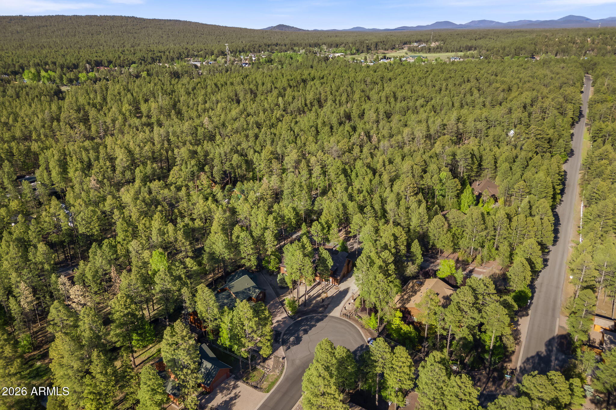 WOODLAND HILLS - Residential