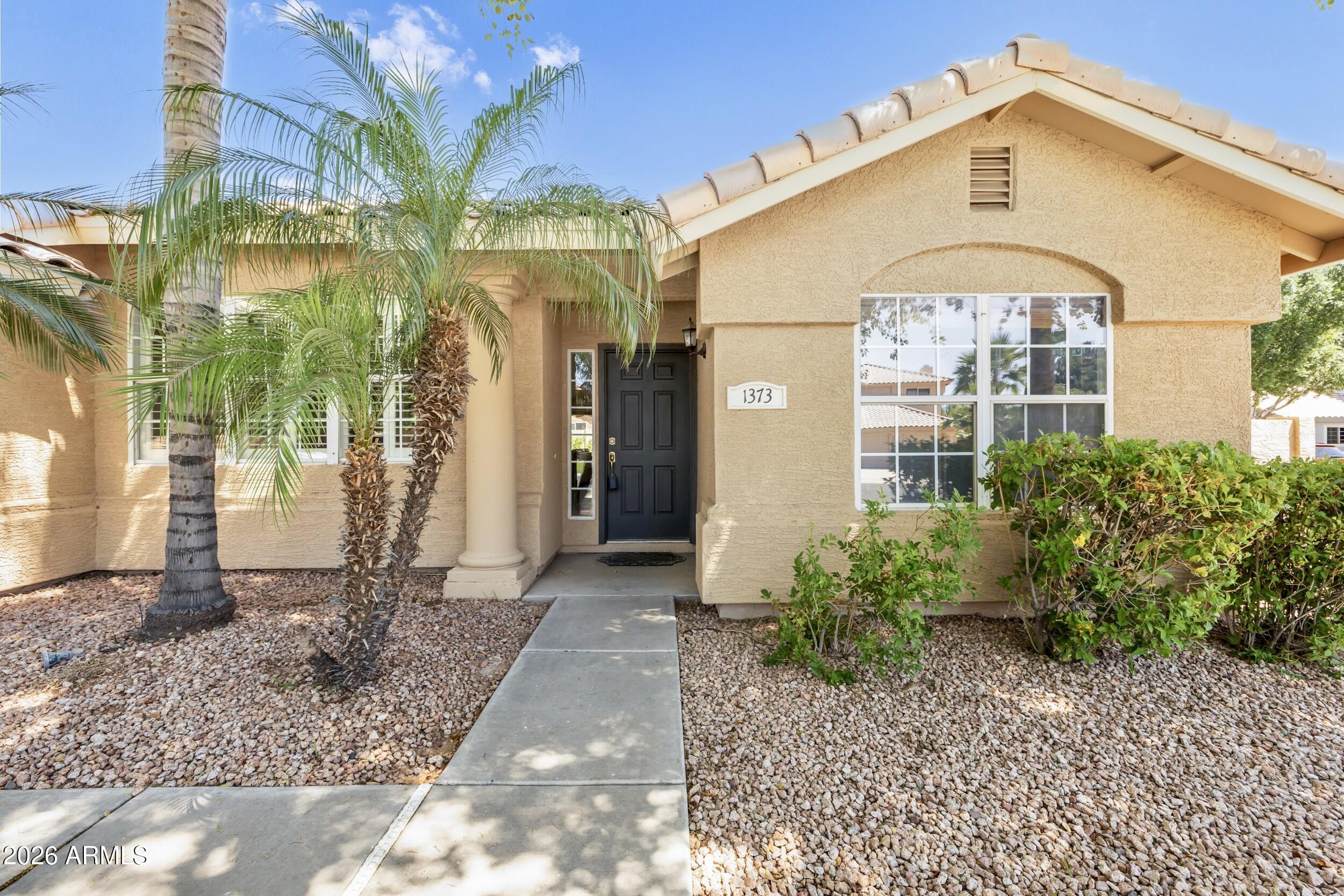 1373 N Roadrunner Drive