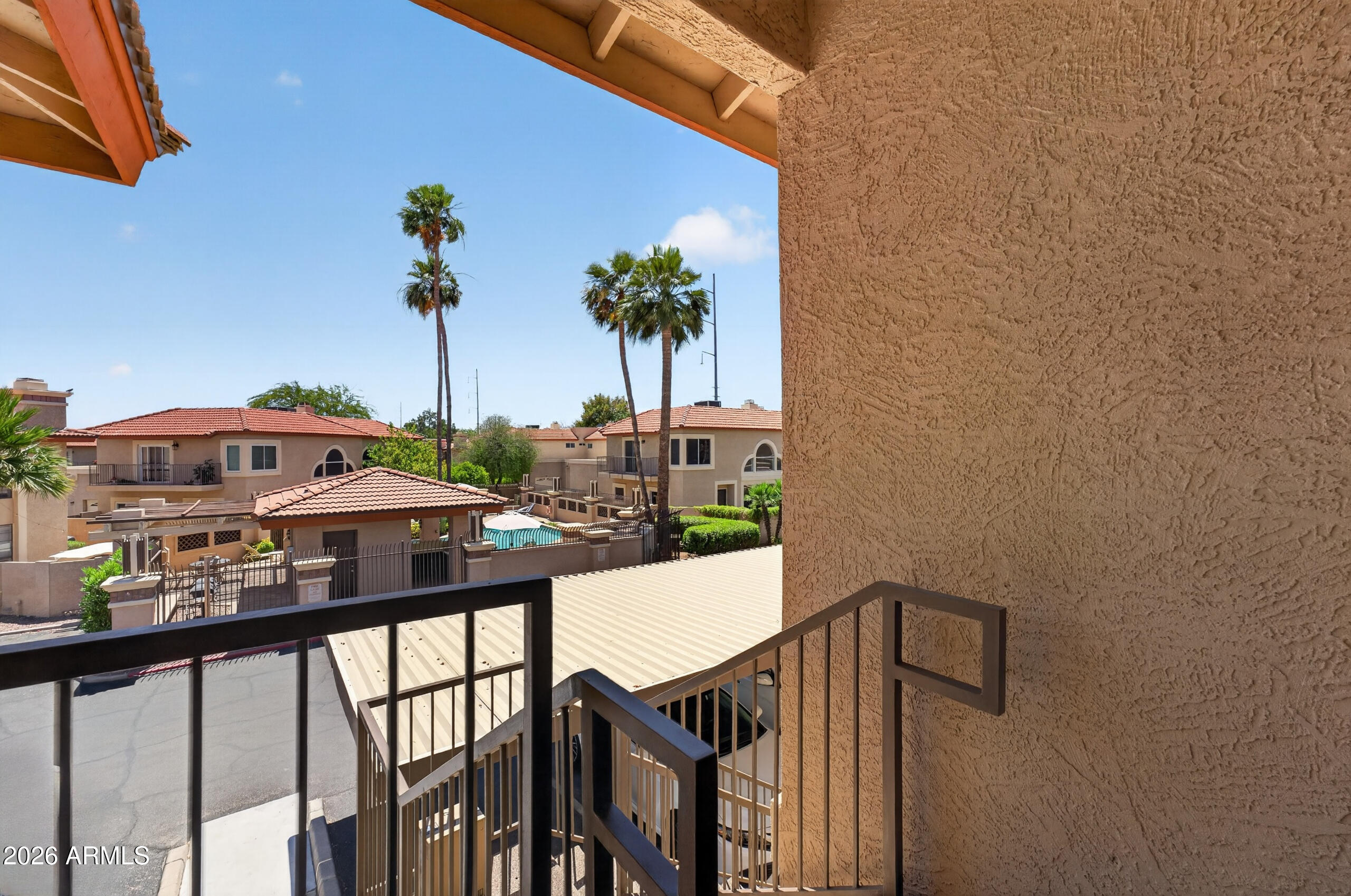 10410 N CAVE CREEK Road 2124