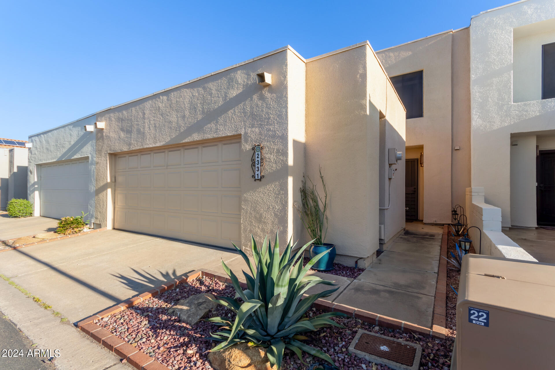 2331 E EVANS Drive