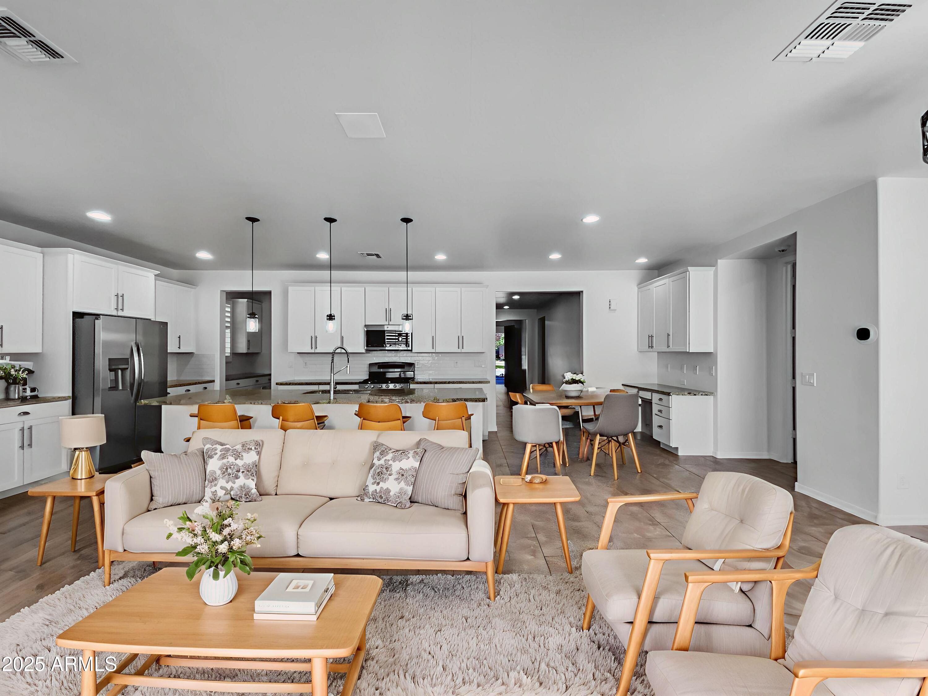 3959 E MORRISON RANCH Parkway