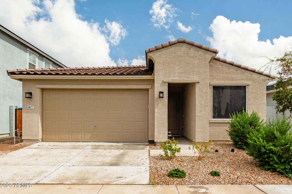 Photo of 4677 S Siphon Draw Road, Apache Junction, AZ 85119 (MLS # 7050846)