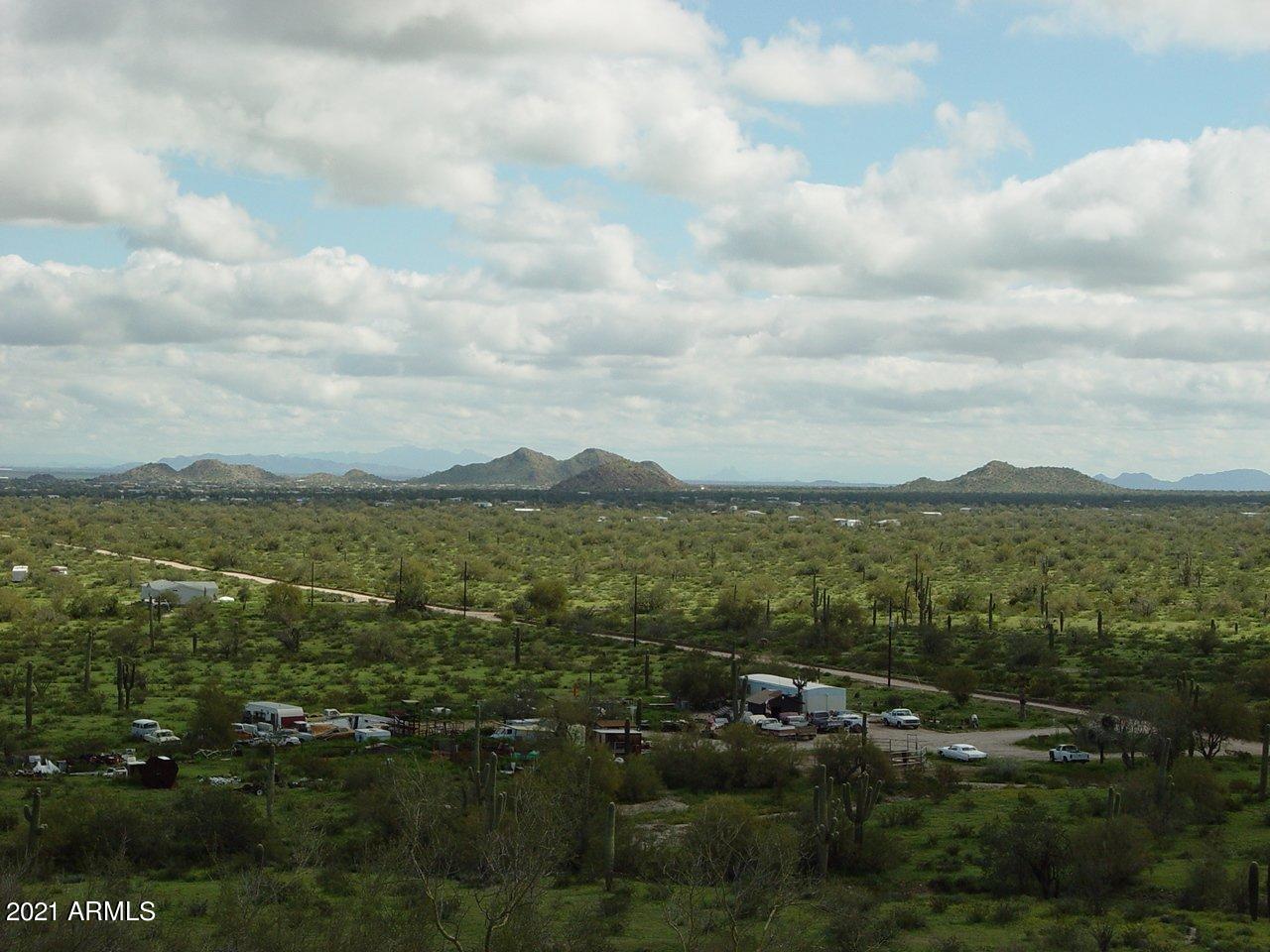 HIDDEN VALLEY HILLS - Land