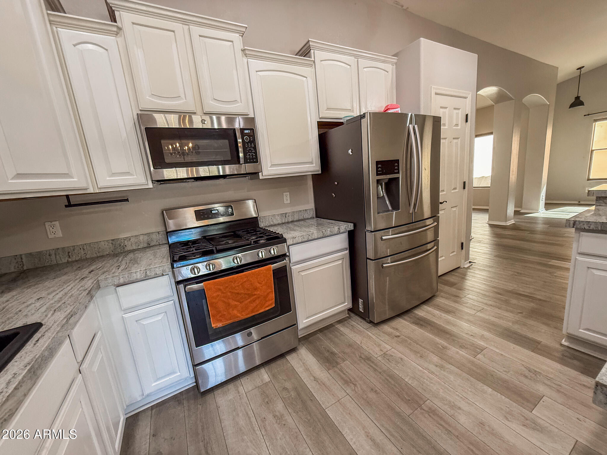 44089 W PIONEER Road