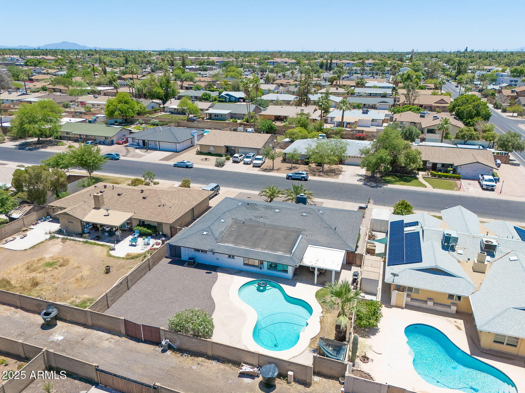 310 E FREMONT Drive