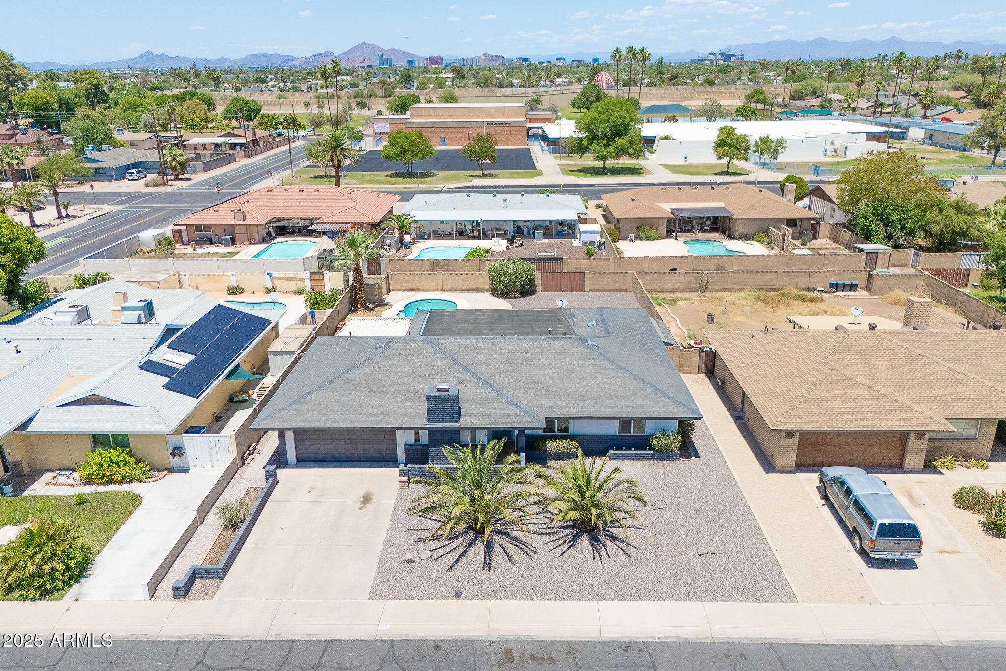 310 E FREMONT Drive