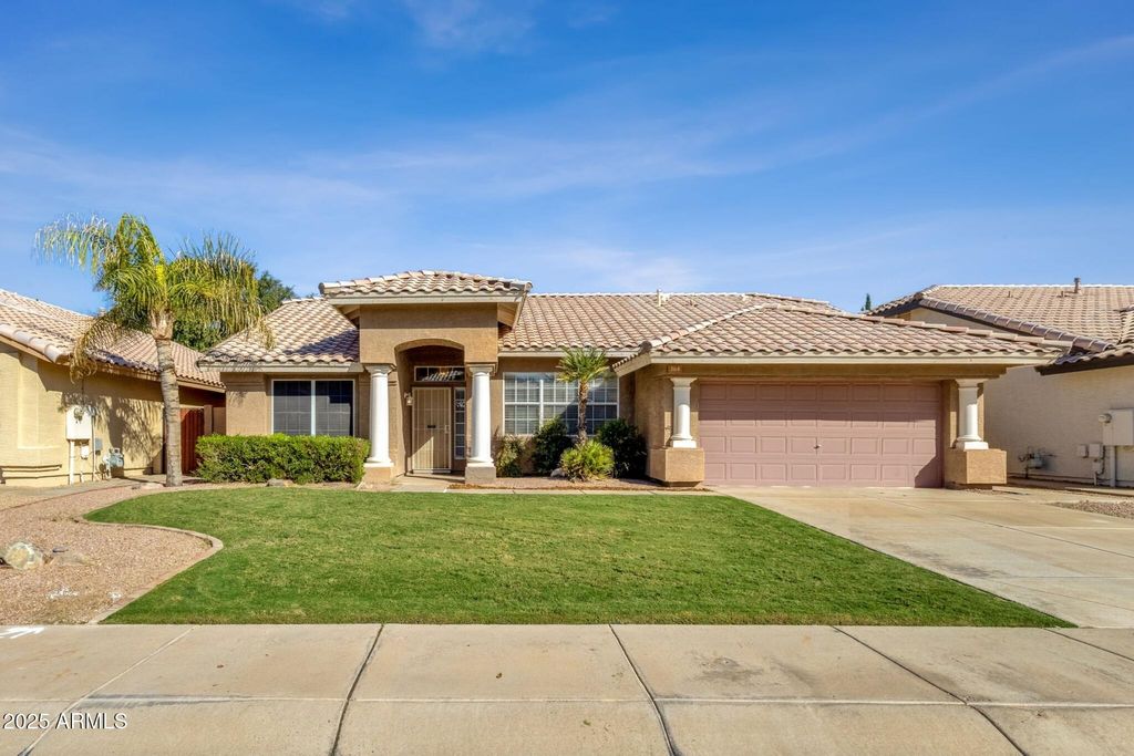 Photo of 364 E Appaloosa Court, Gilbert, AZ 85296 (MLS # 6937428)