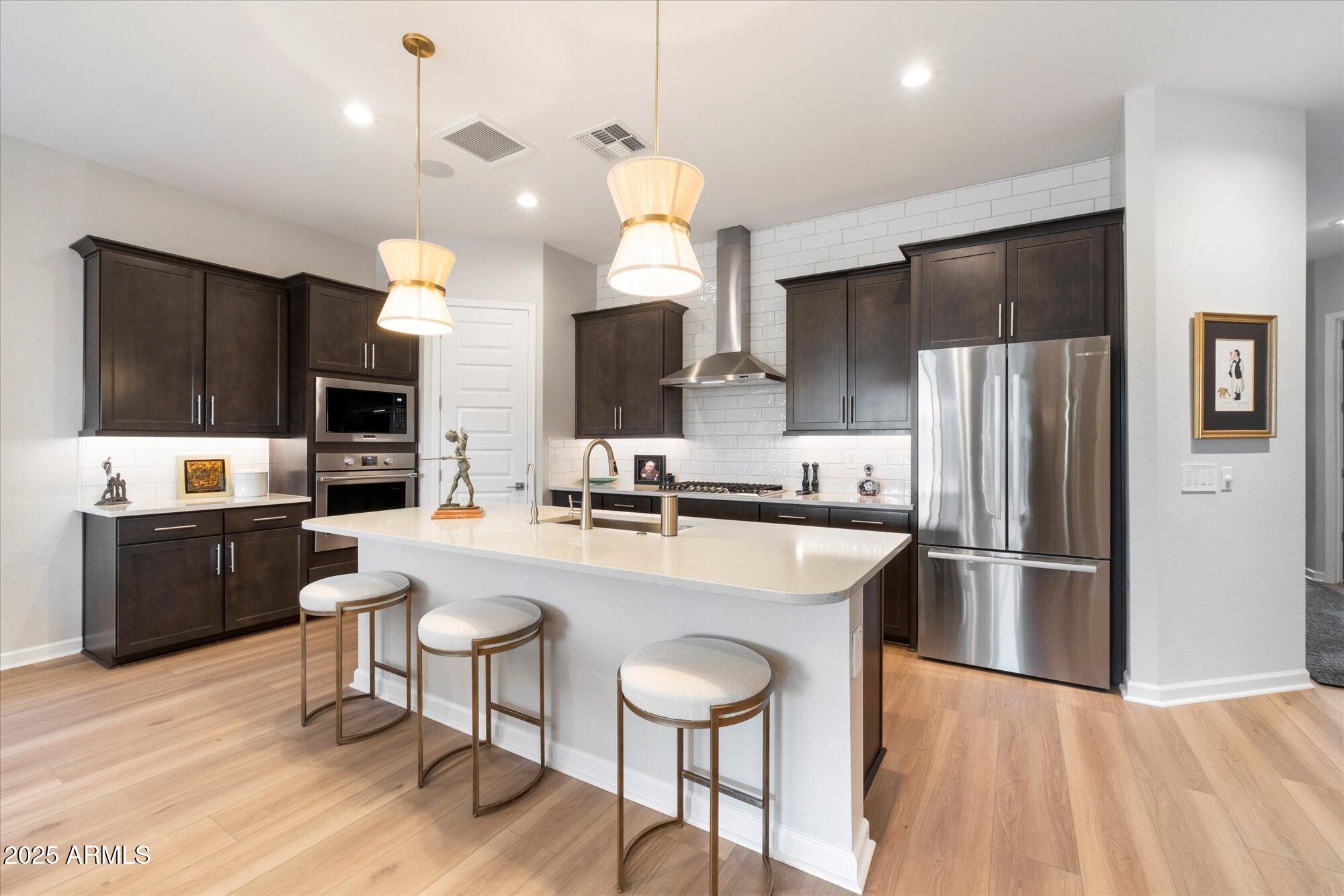 Phoenix, Arizona 85054, United States, 4 Bedrooms Bedrooms, ,2 BathroomsBathrooms,Residential,Active,95690