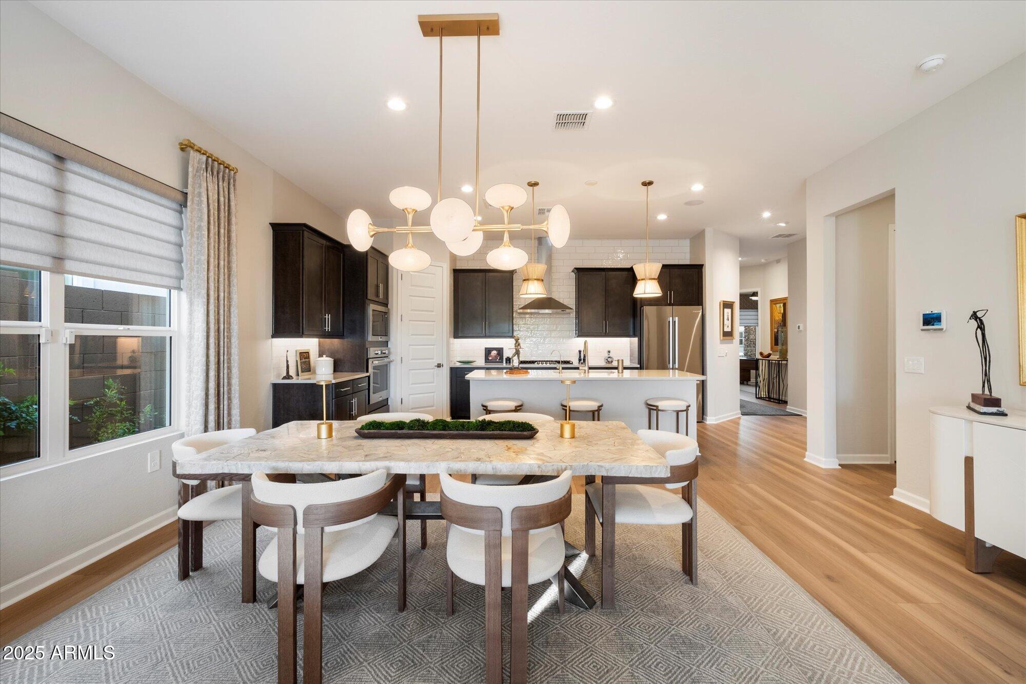 Phoenix, Arizona 85054, United States, 4 Bedrooms Bedrooms, ,2 BathroomsBathrooms,Residential,Active,95690