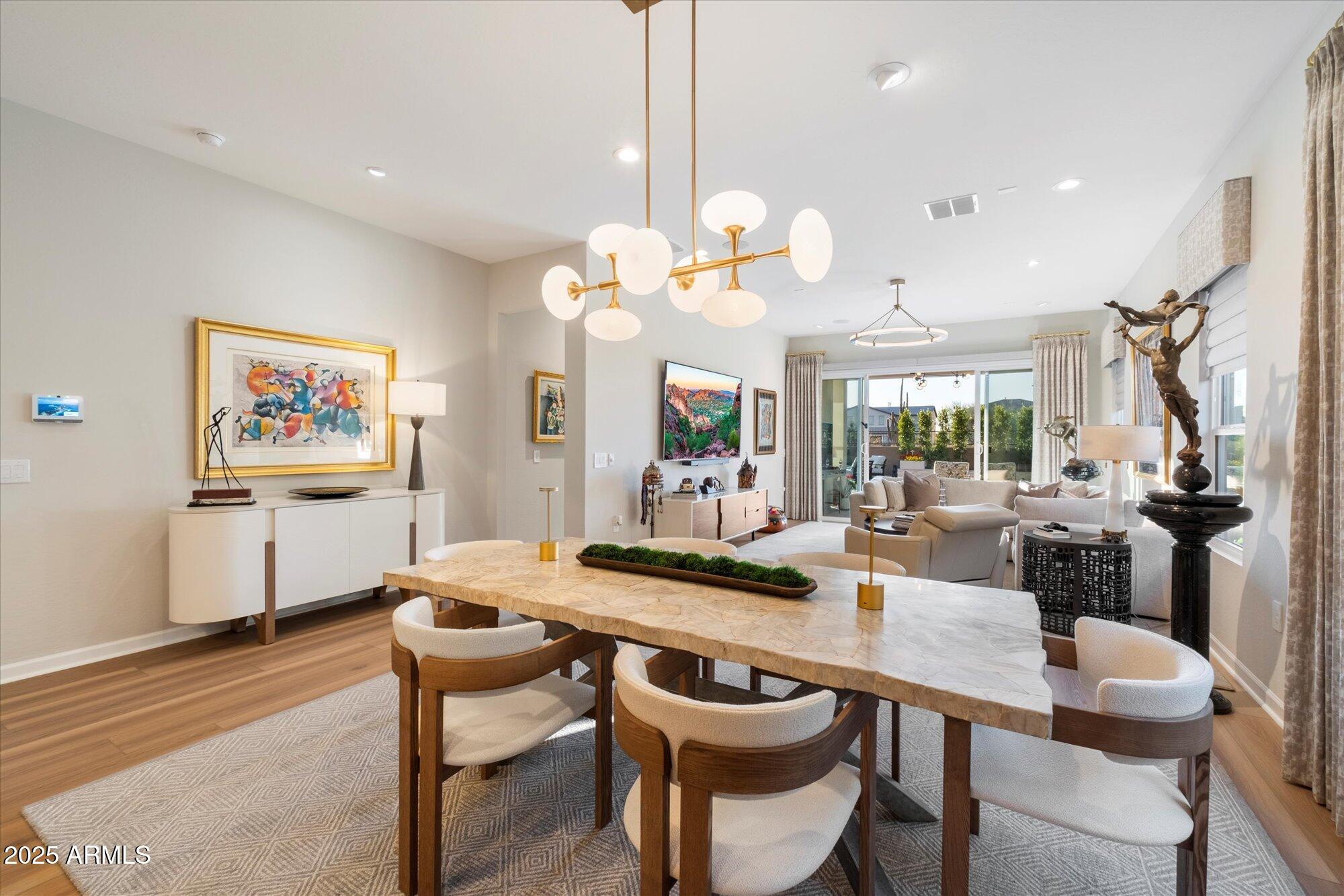 Phoenix, Arizona 85054, United States, 4 Bedrooms Bedrooms, ,2 BathroomsBathrooms,Residential,Active,95690